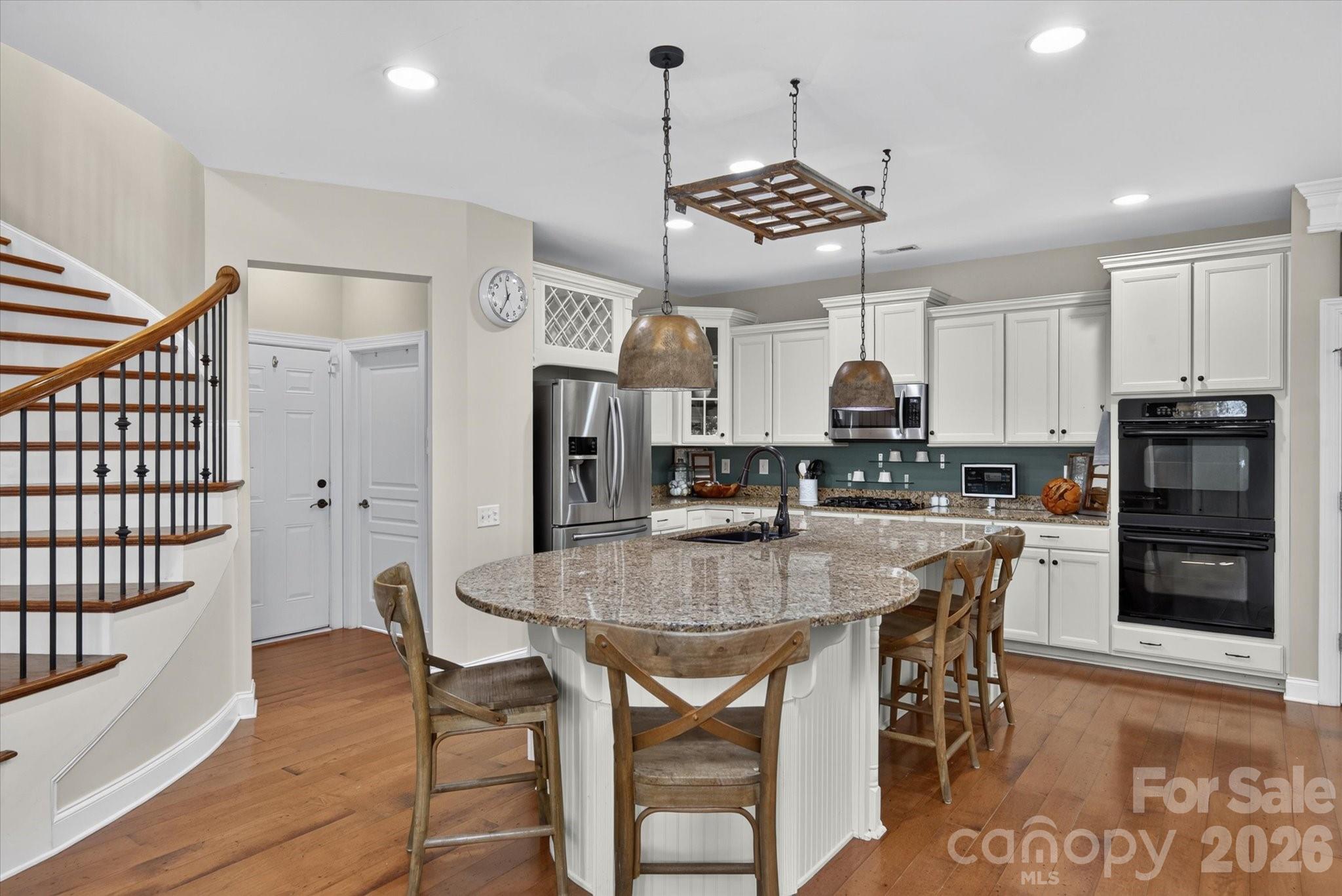 9428 Ardrey Woods Drive Property Photo 11