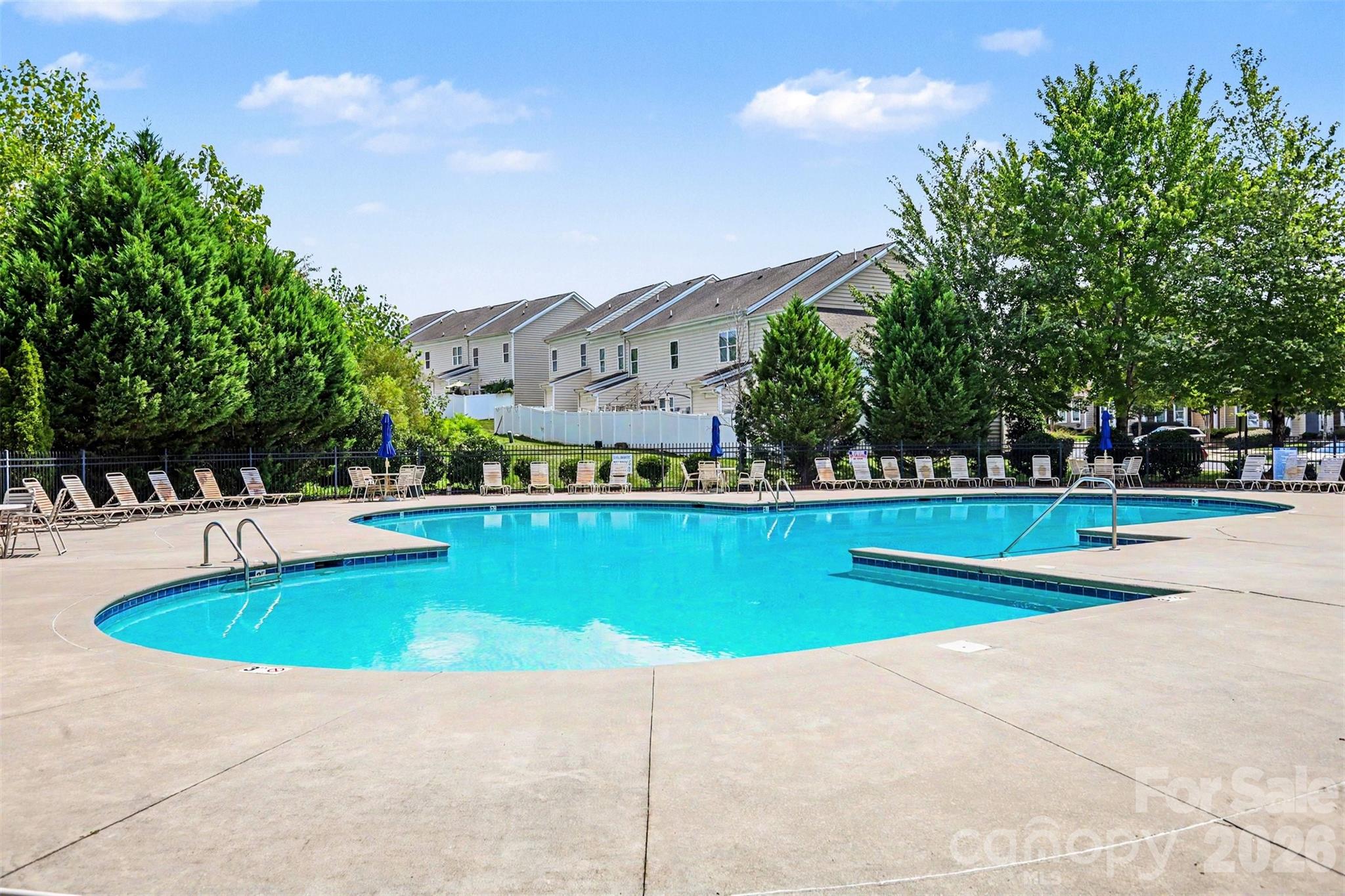 229 Misty Knoll Lane Property Photo 2