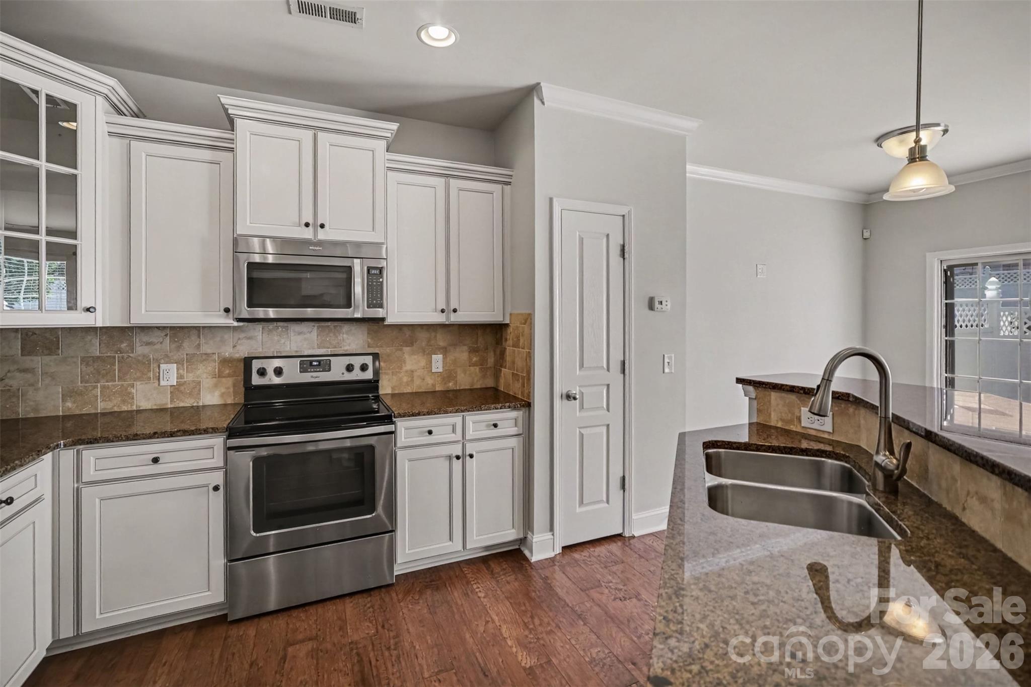 229 Misty Knoll Lane Property Photo 11
