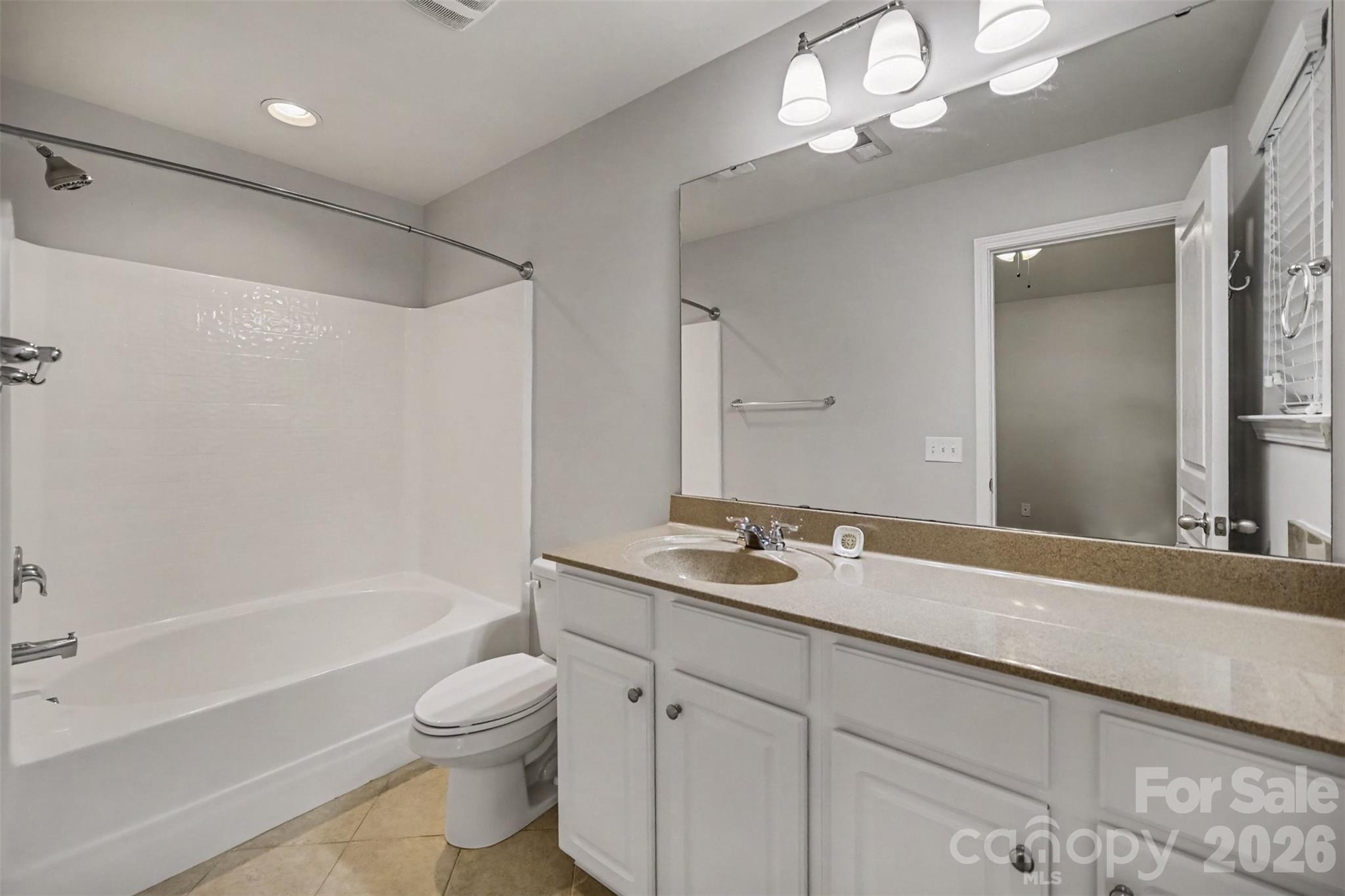 229 Misty Knoll Lane Property Photo 34