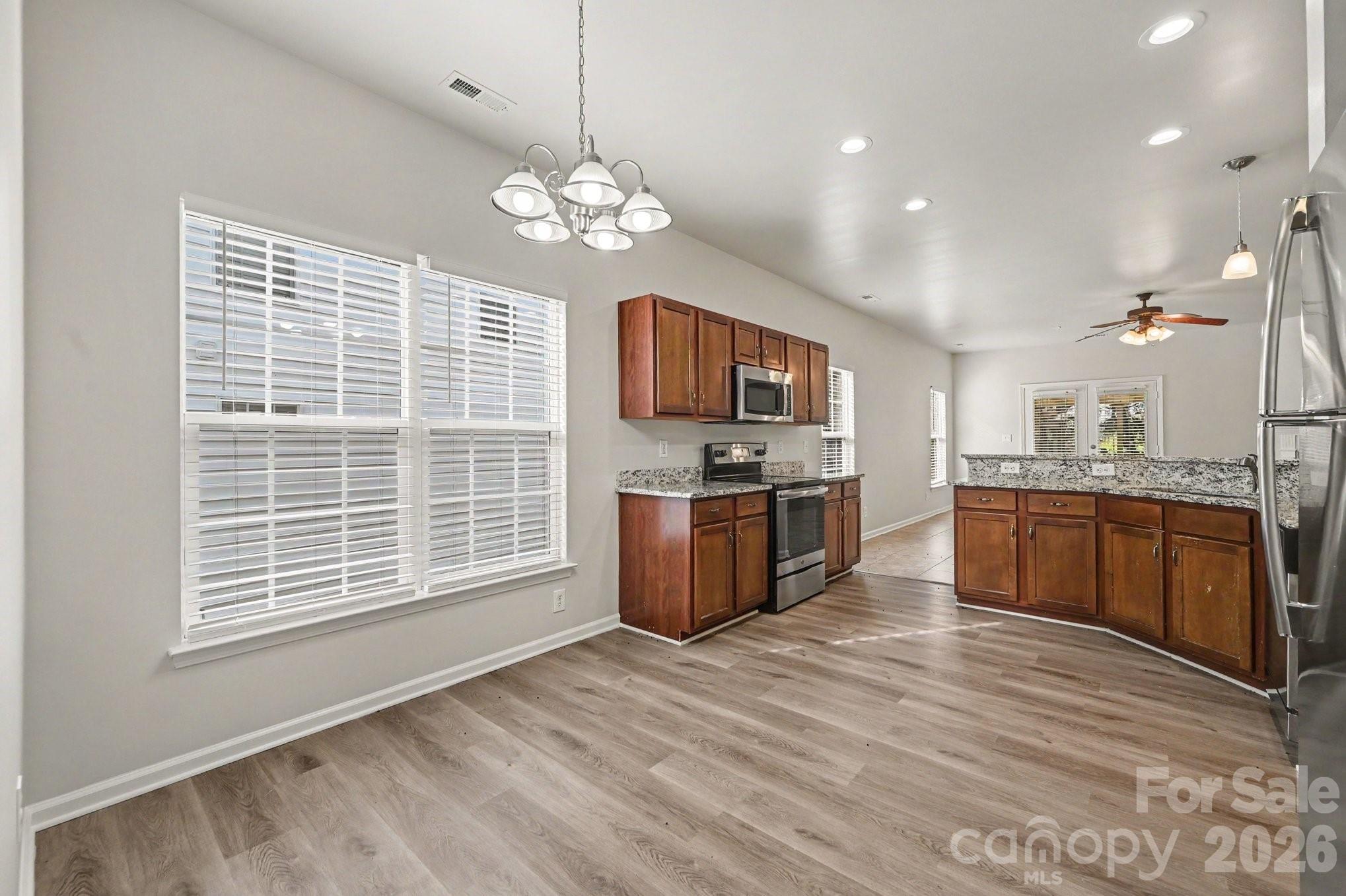 400 Amersham Lane Property Photo 9