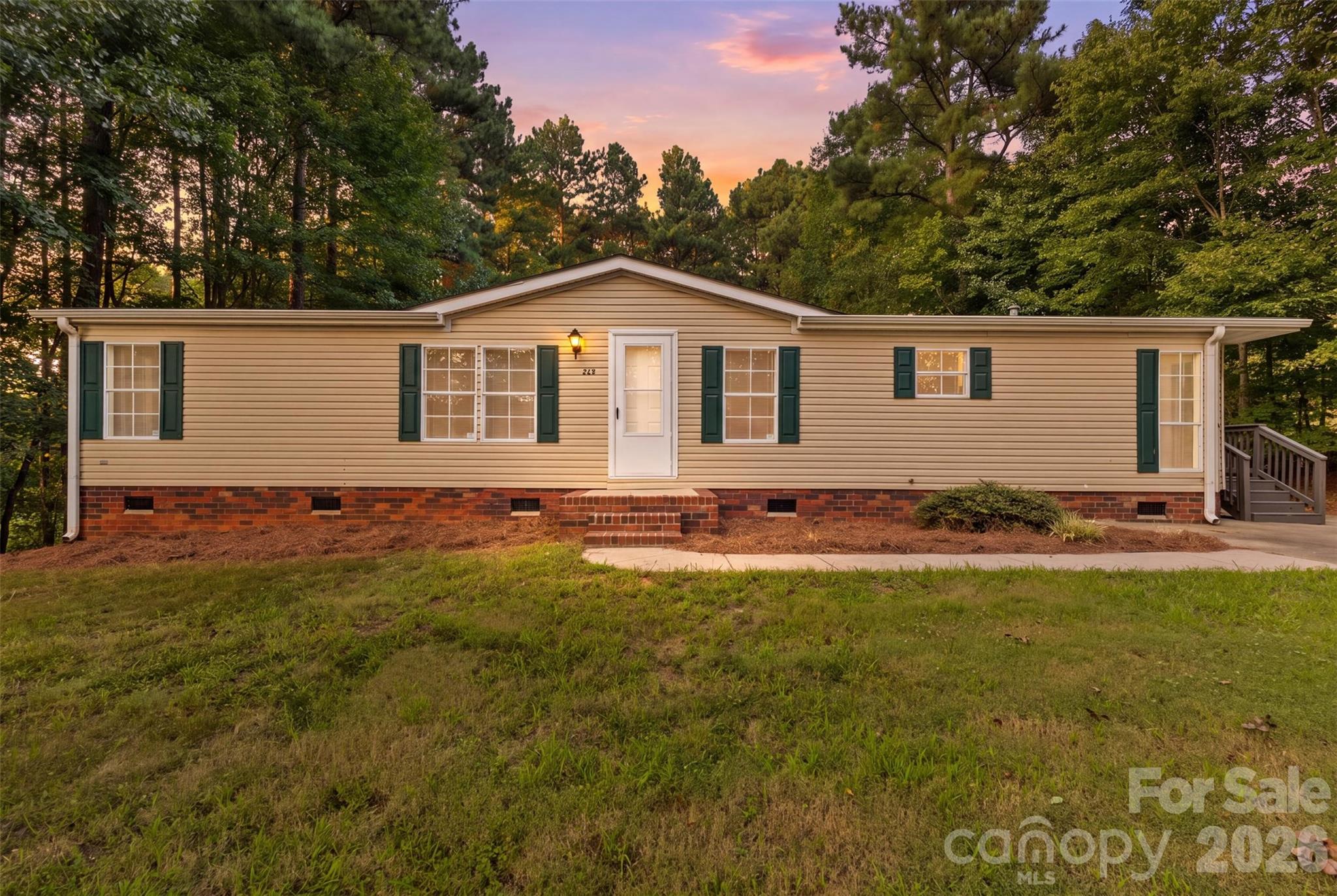 223 Ridge Creek Drive Property Photo 1