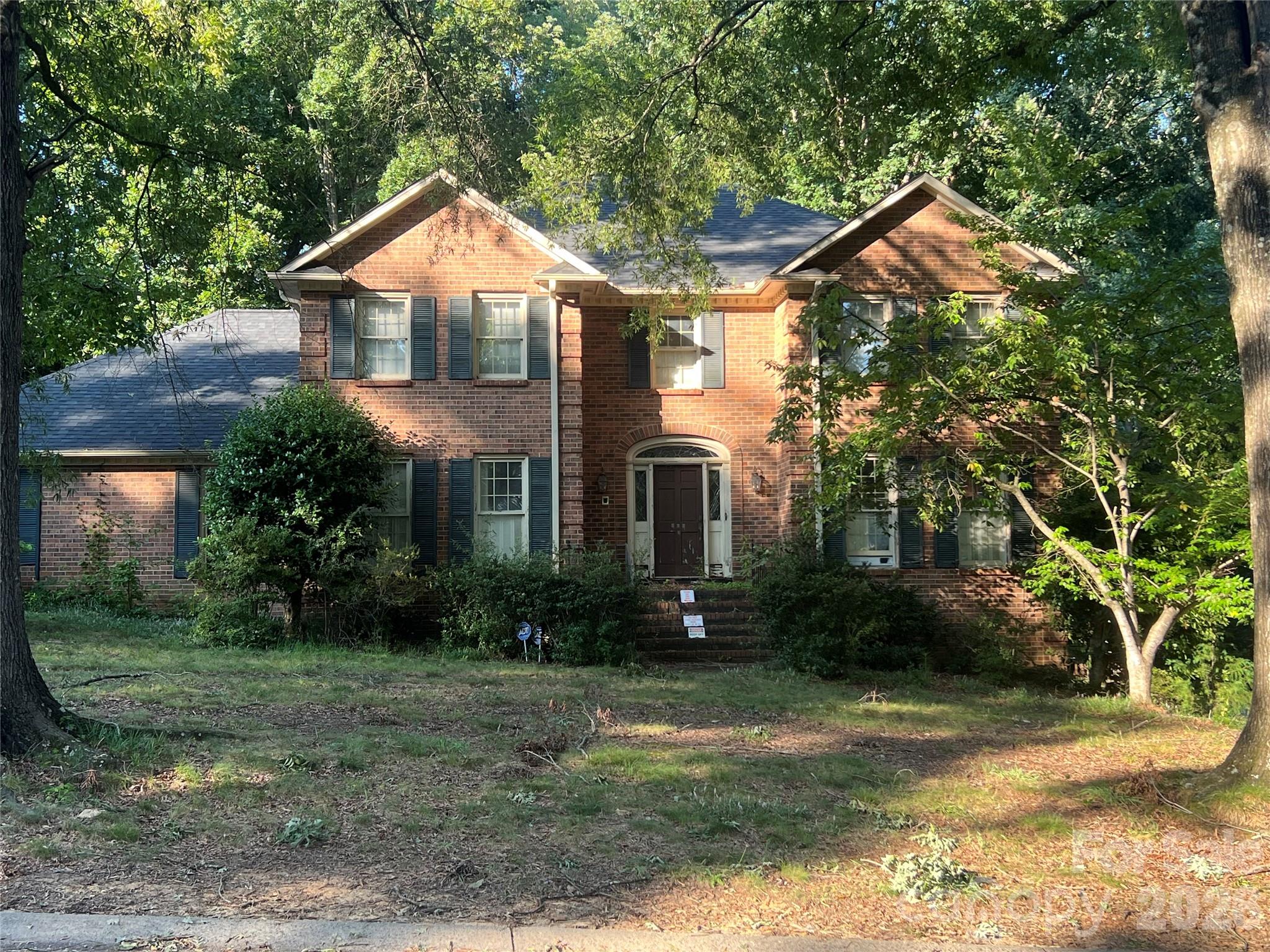 2736 Wamath Drive Property Photo 1