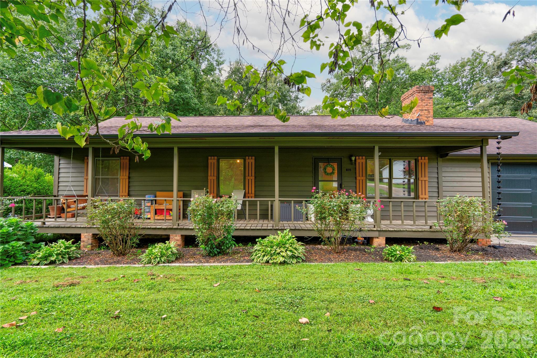615 Ginger Drive Property Photo 1