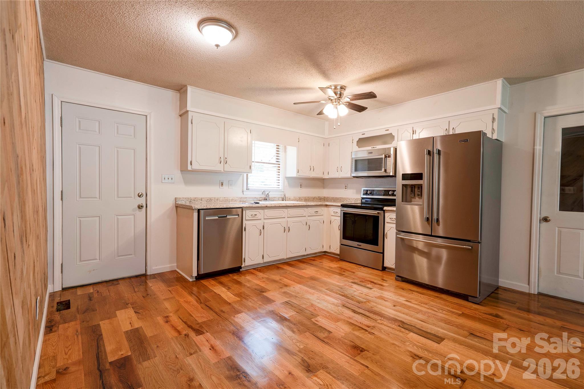 615 Ginger Drive Property Photo 8
