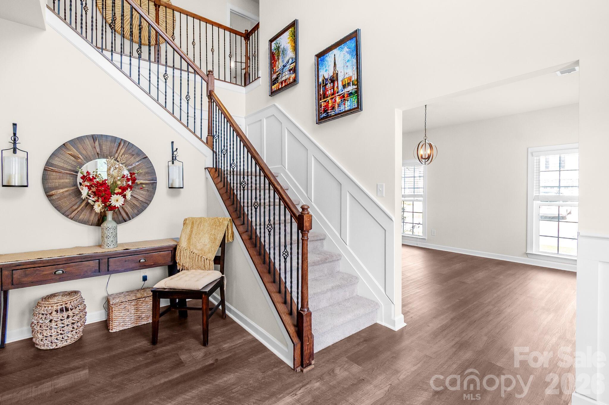 2083 Topaz Plaza Property Photo 5