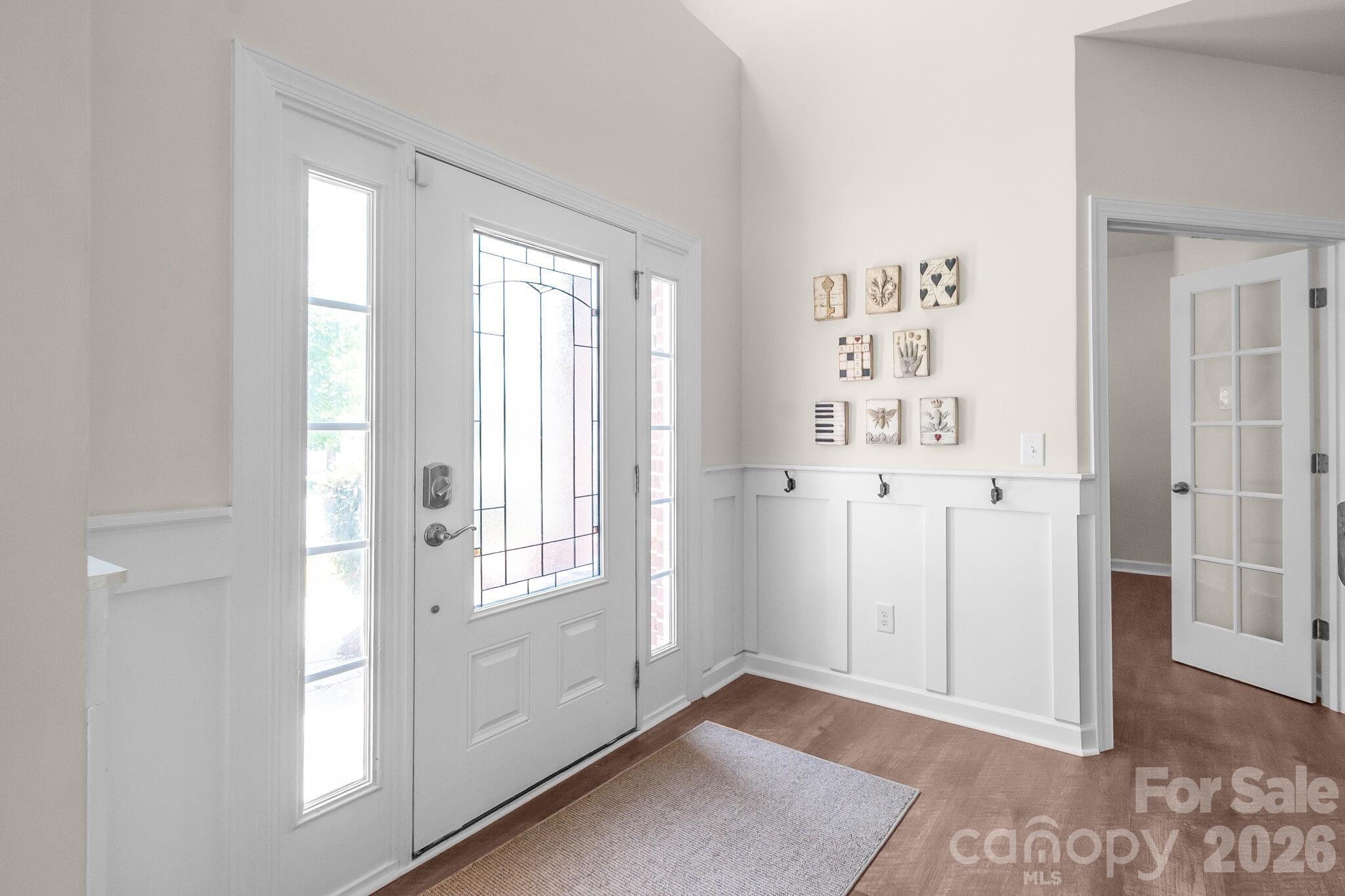 2083 Topaz Plaza Property Photo 6