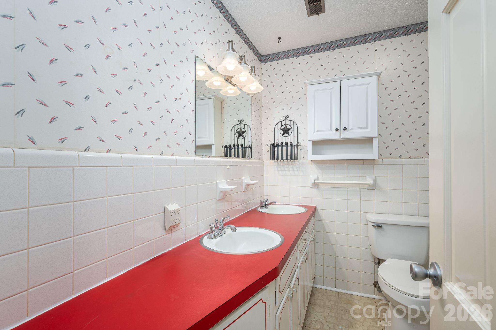1306 11th Avenue Property Photo 23