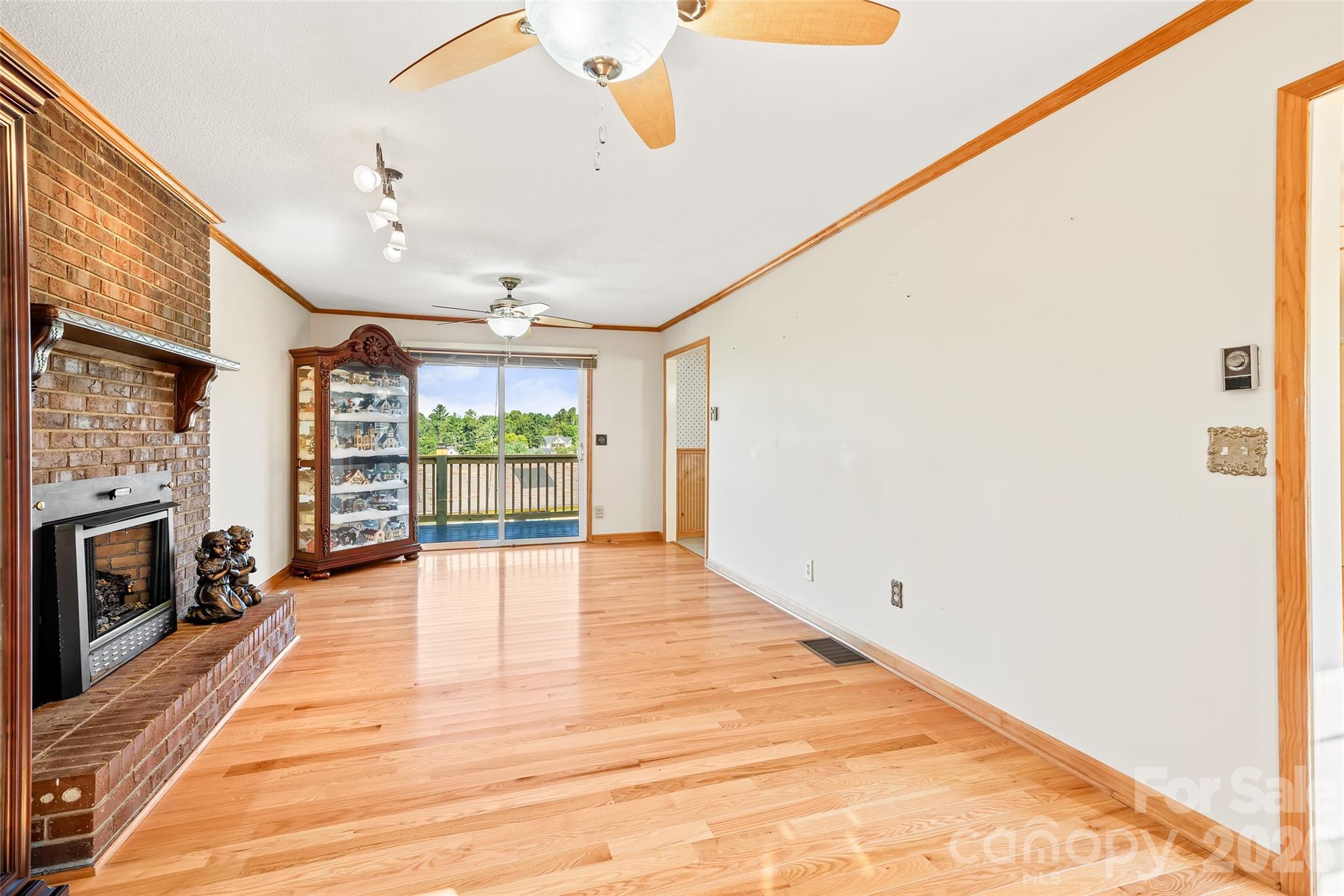 54 Terrace Drive Property Photo 5