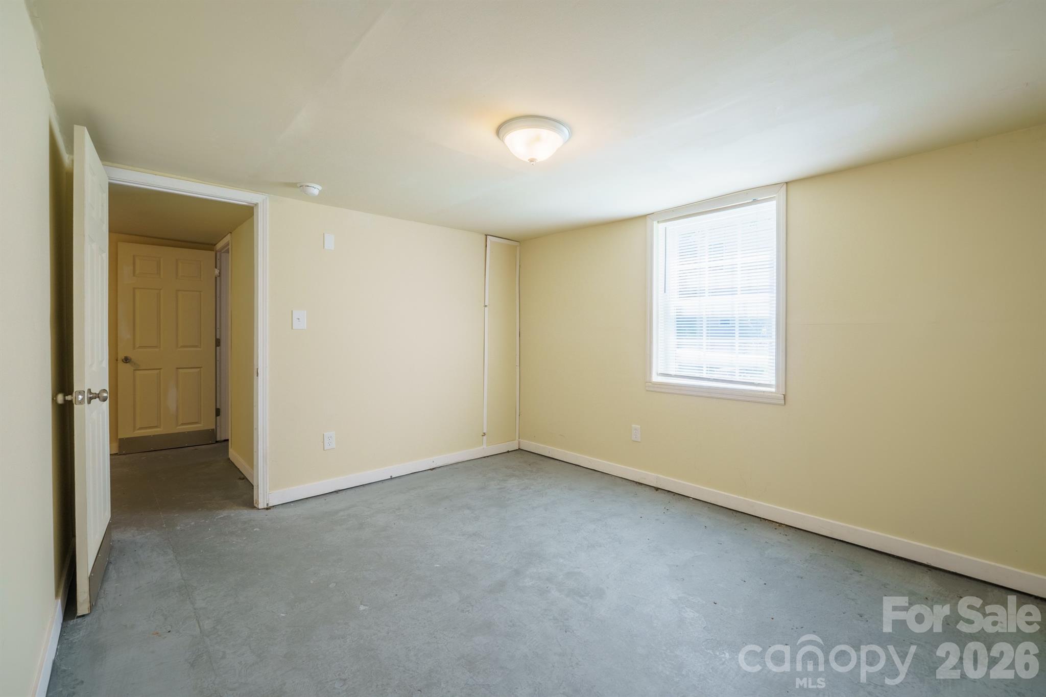1028 East Drive Property Photo 7