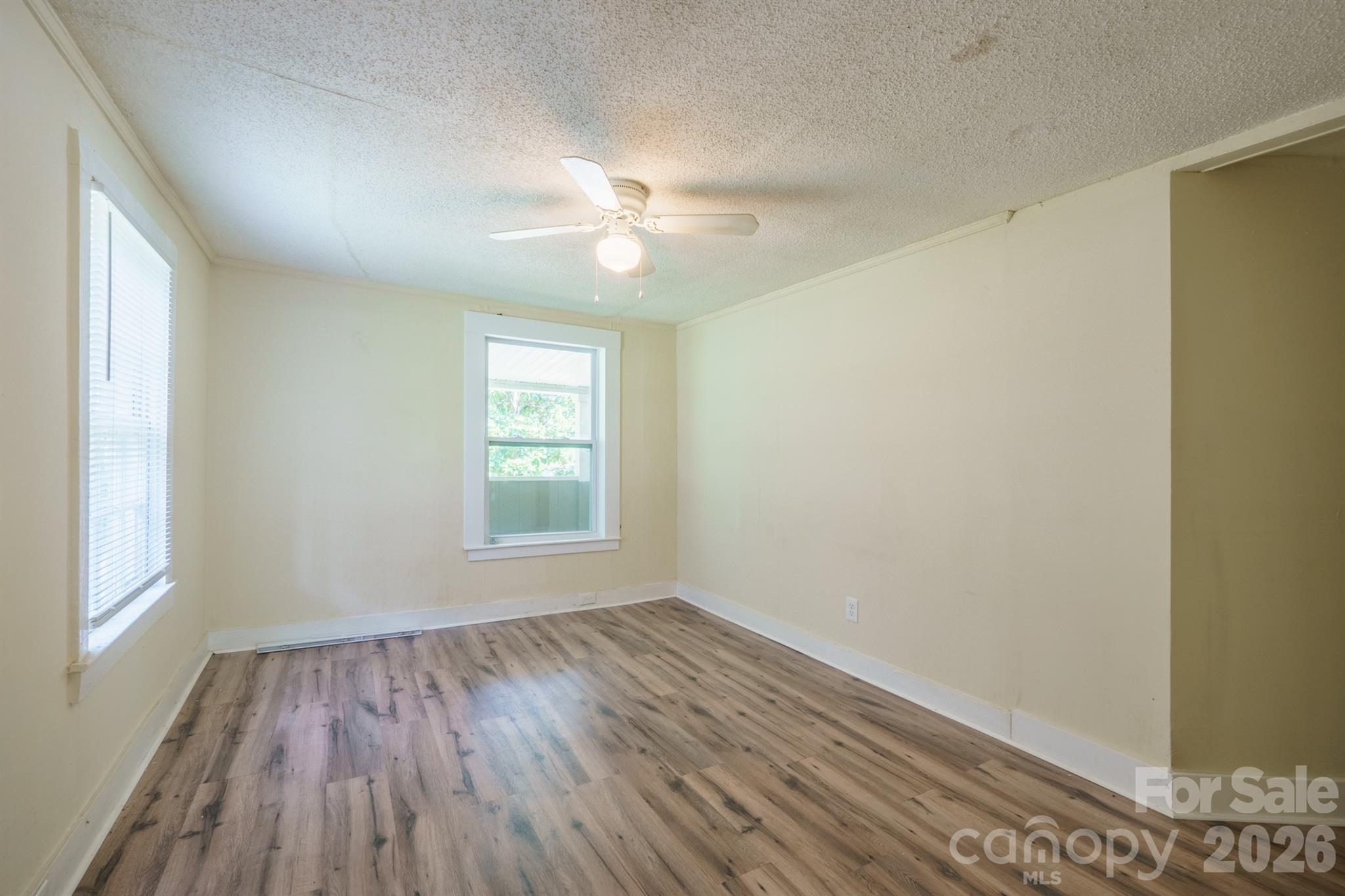 1028 East Drive Property Photo 24