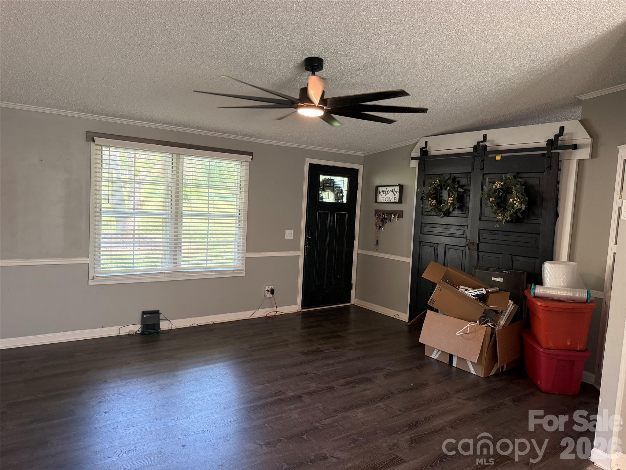 26434 Wayne Drive Property Photo 8