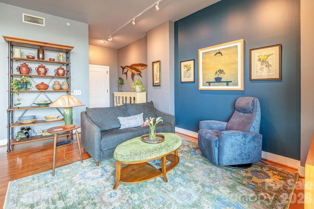 60 N Market Street 702 Property Photo 6