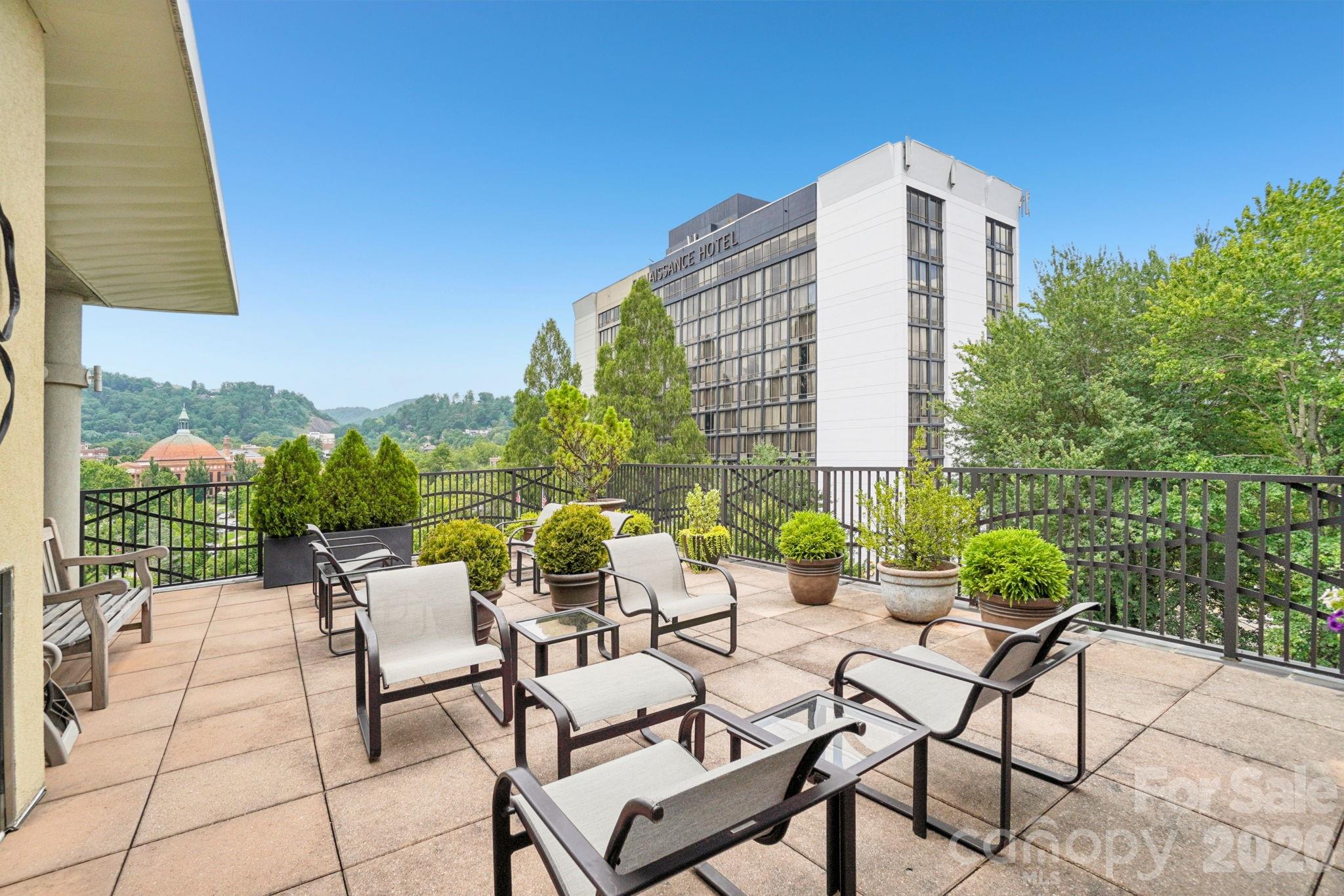 60 N Market Street 702 Property Photo 23
