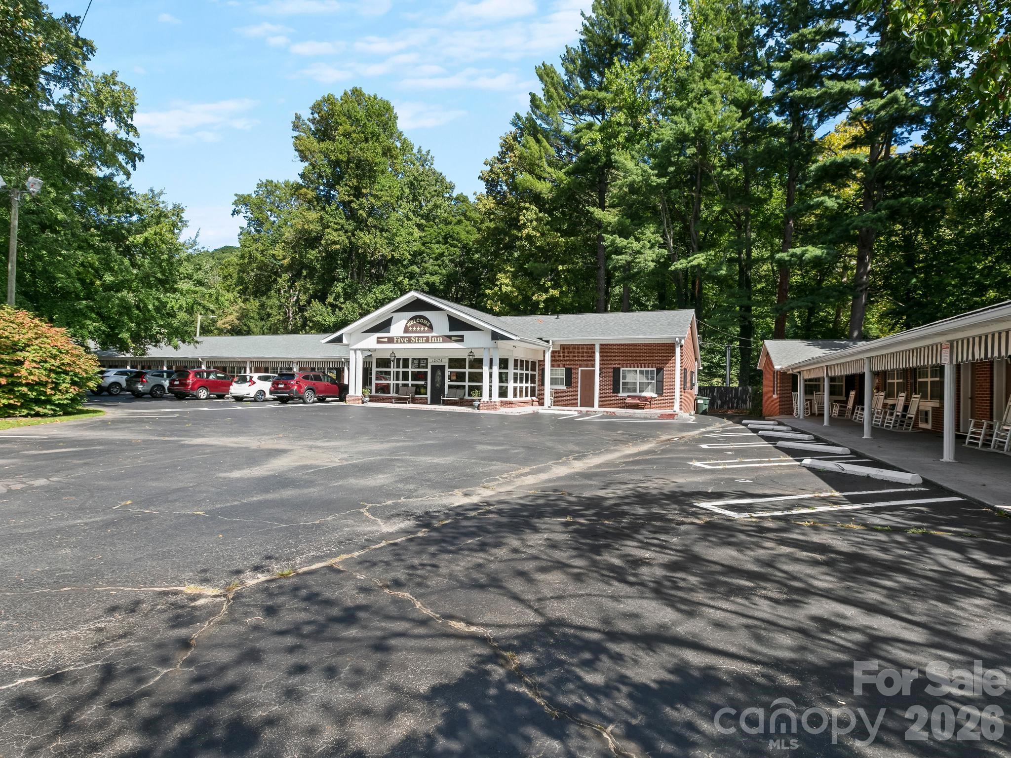 2474 Soco Road Property Photo 3