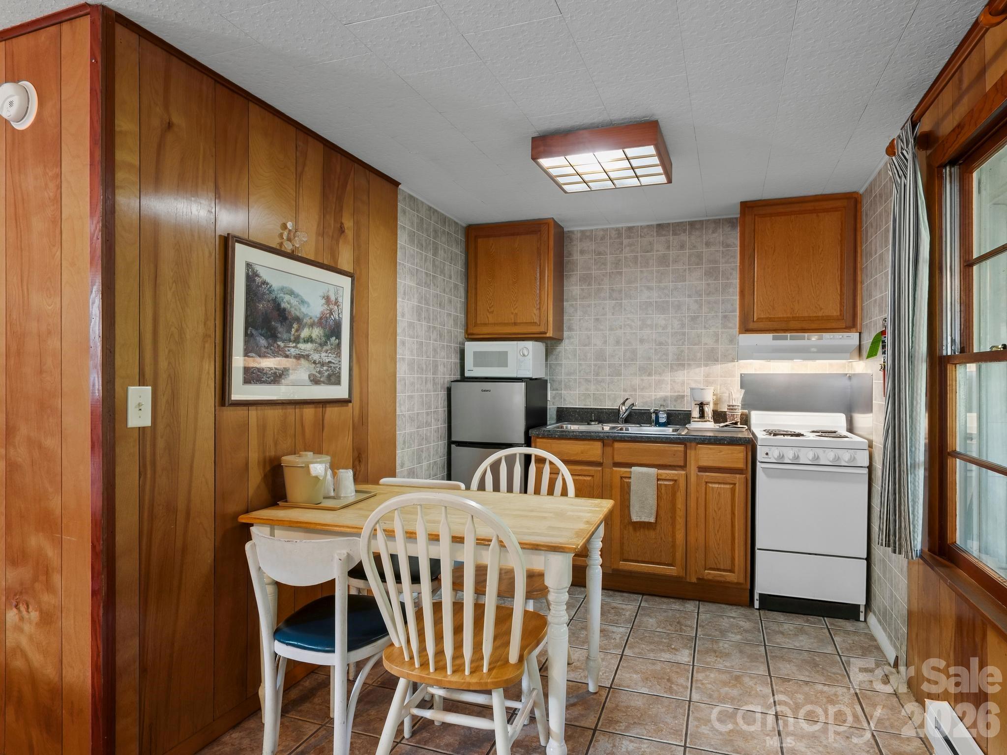 2474 Soco Road Property Photo 40