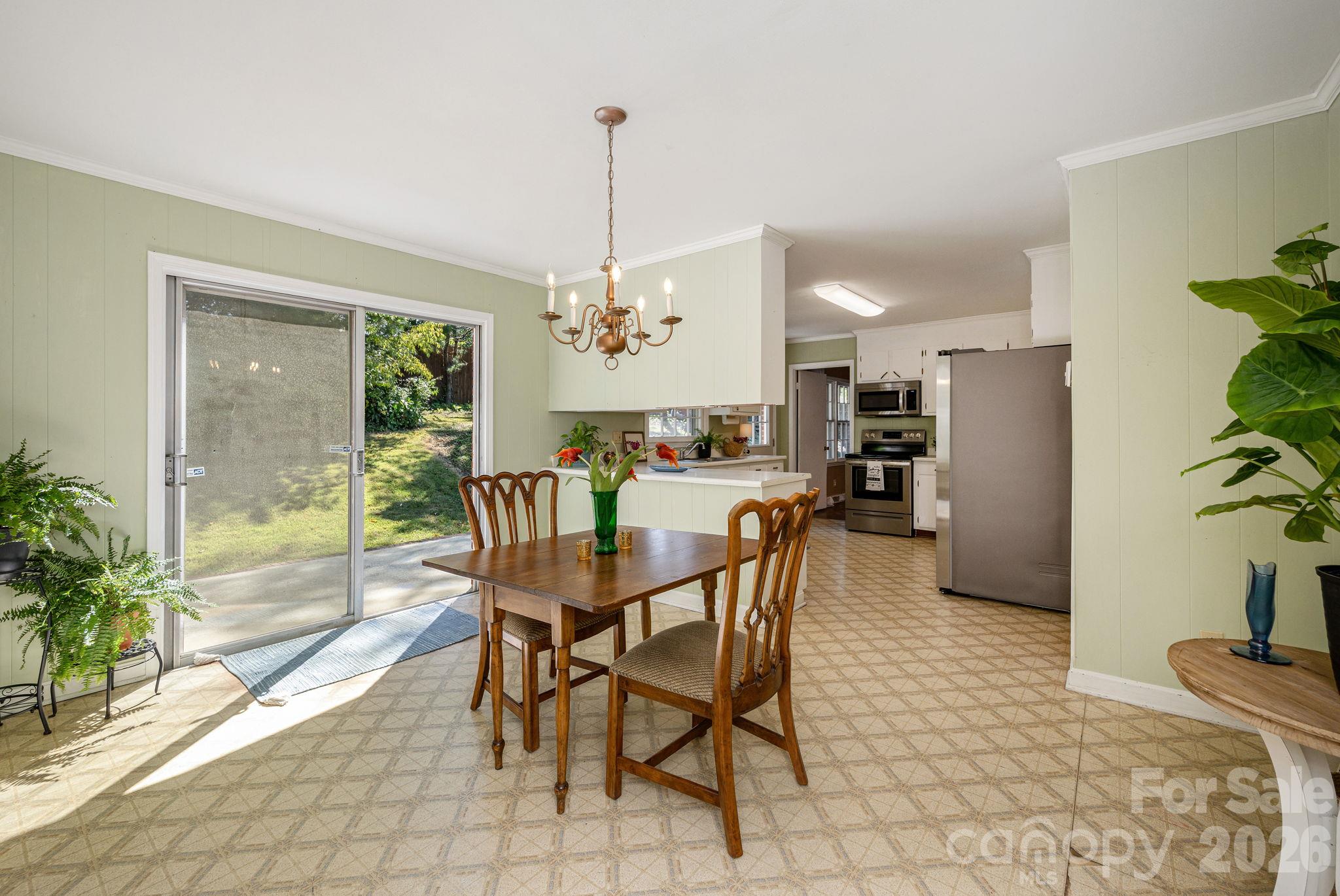 224 Lyndale Road Property Photo 3