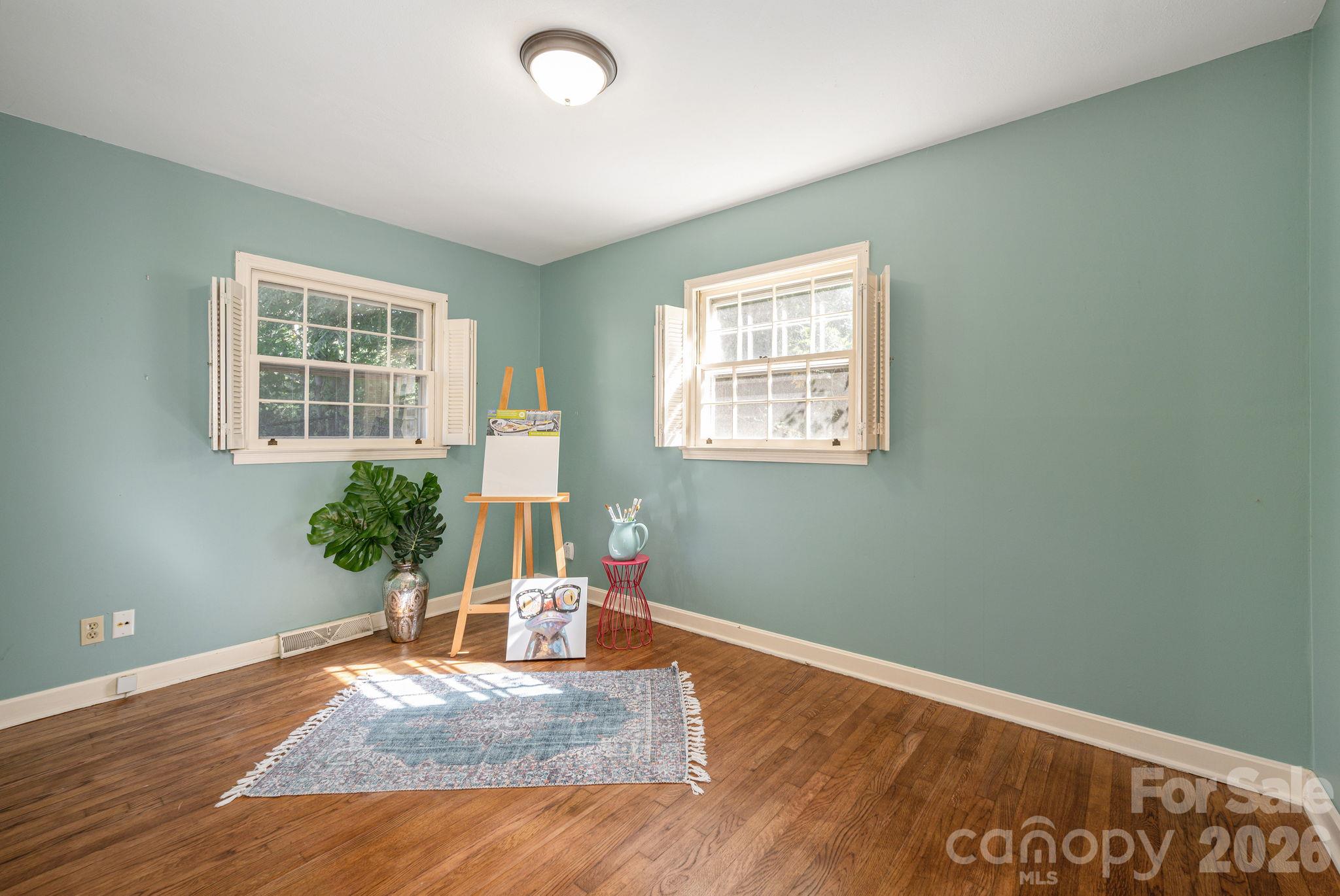 224 Lyndale Road Property Photo 23