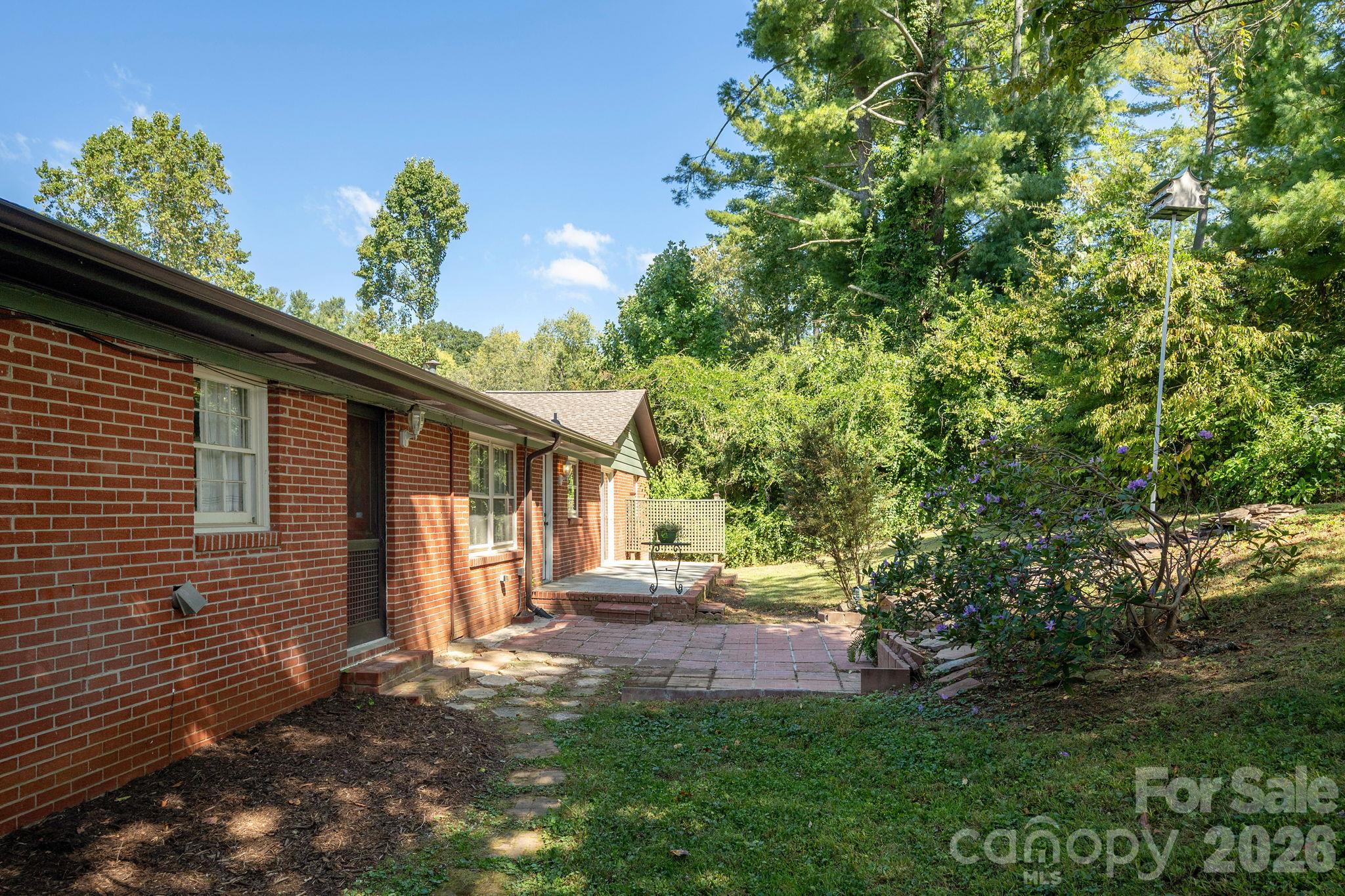 224 Lyndale Road Property Photo 26