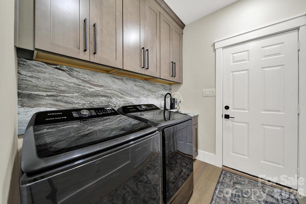 388 Ponderosa Circle Property Photo 15