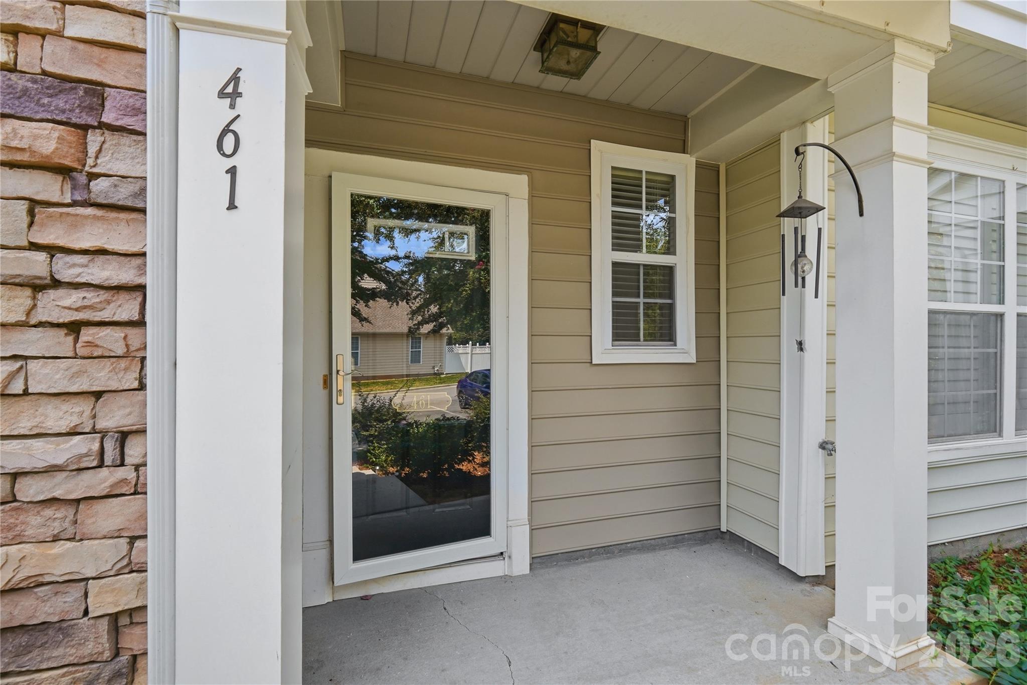 461 River Park Road Property Photo 4