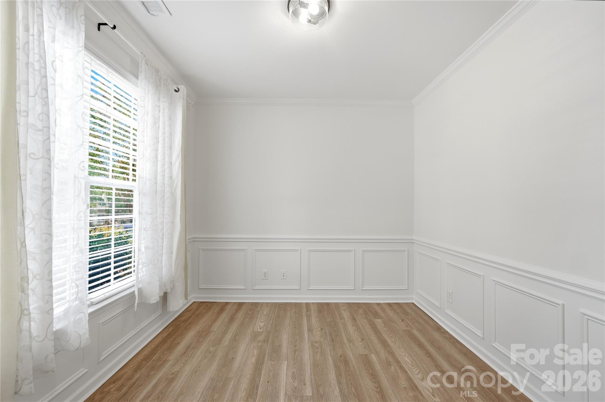 461 River Park Road Property Photo 8