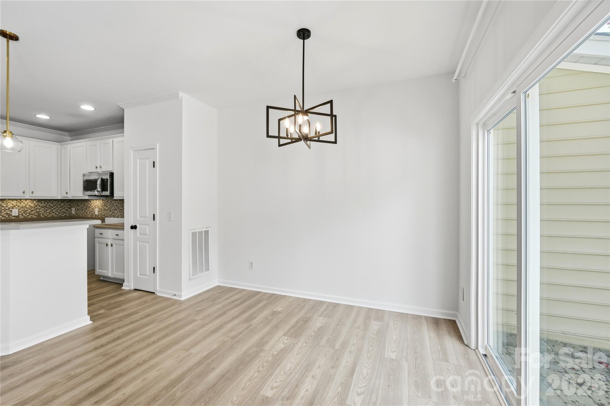 461 River Park Road Property Photo 18
