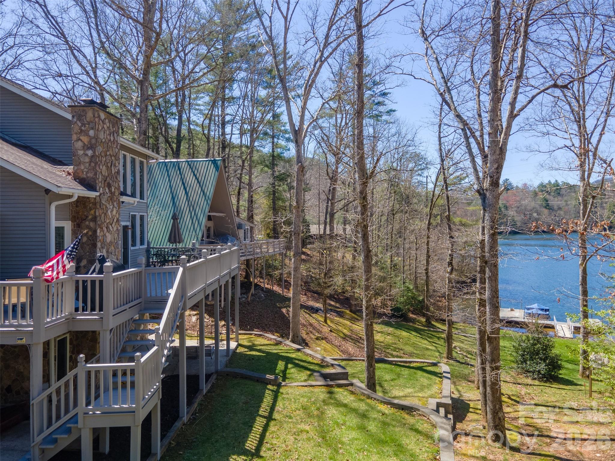 82 Avisco Road Property Photo 2