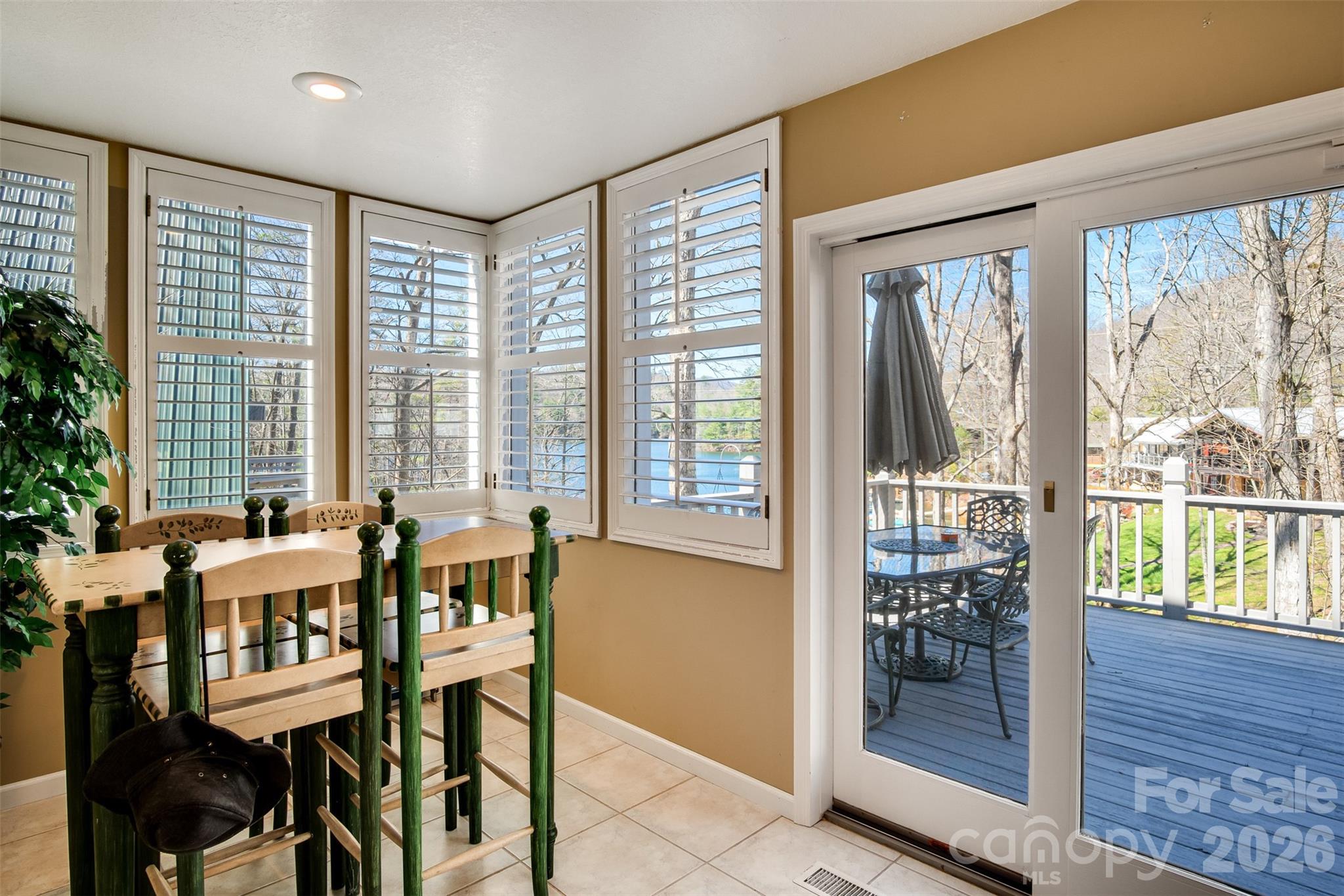 82 Avisco Road Property Photo 15