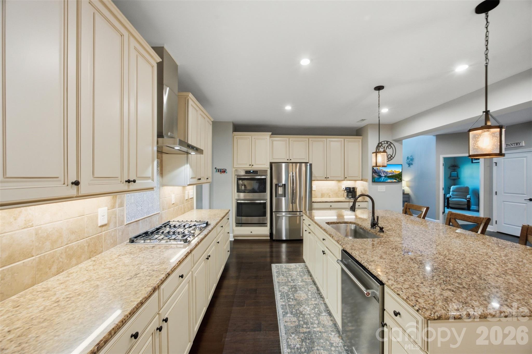 1009 Brookmeade Drive Property Photo 11
