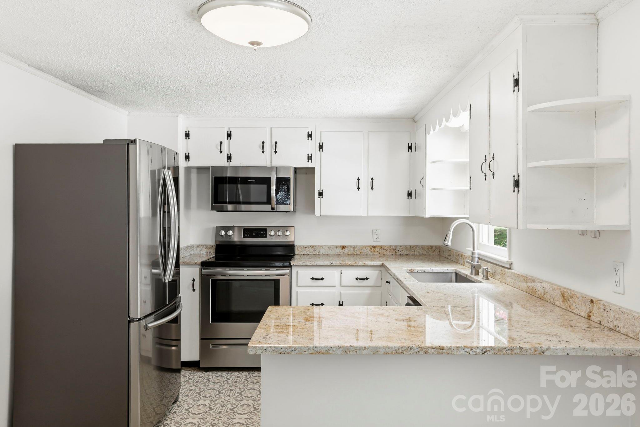 111 Sherwood Road Property Photo 4