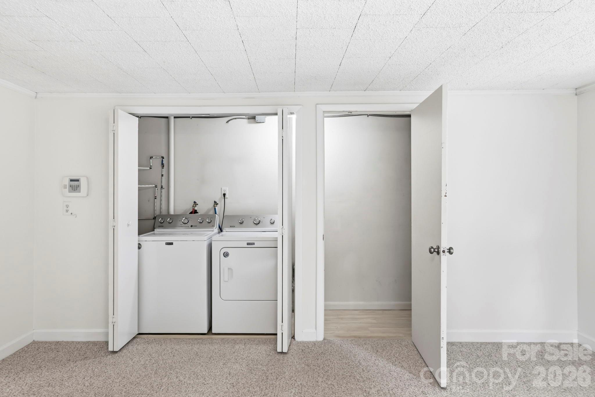 111 Sherwood Road Property Photo 12