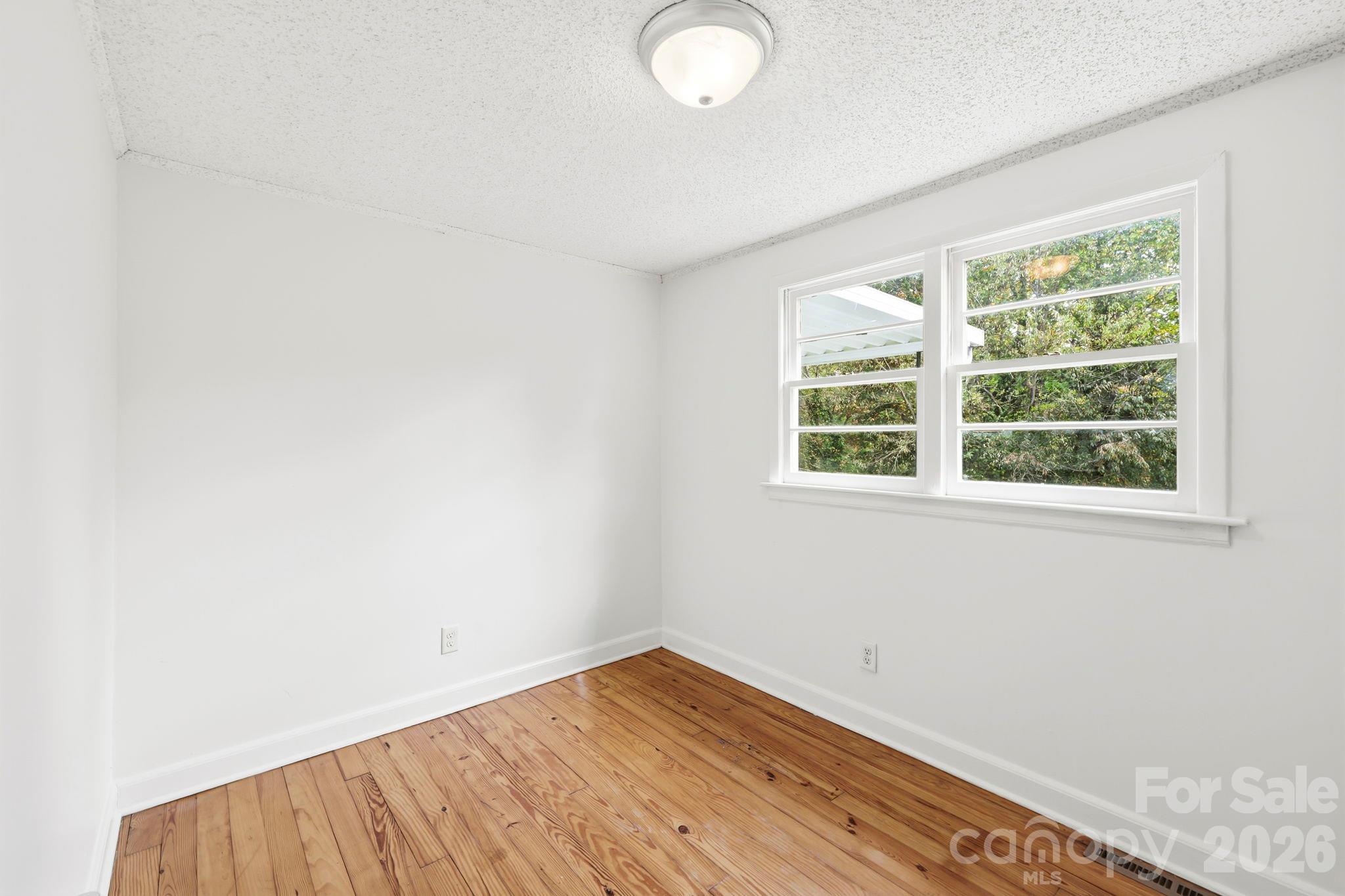 111 Sherwood Road Property Photo 21