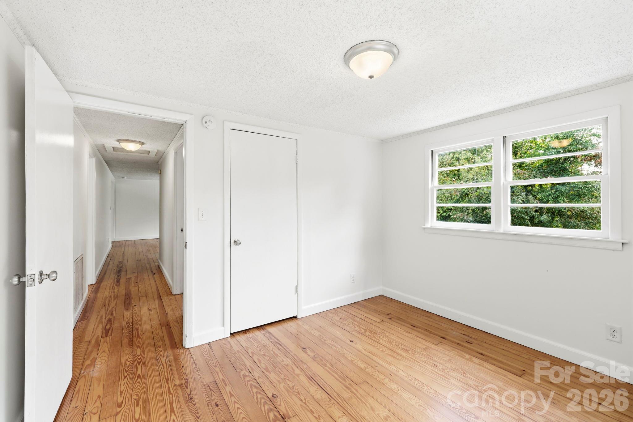 111 Sherwood Road Property Photo 24