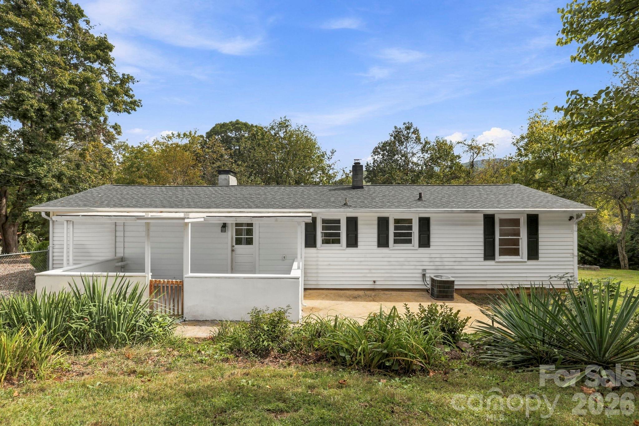 111 Sherwood Road Property Photo 37