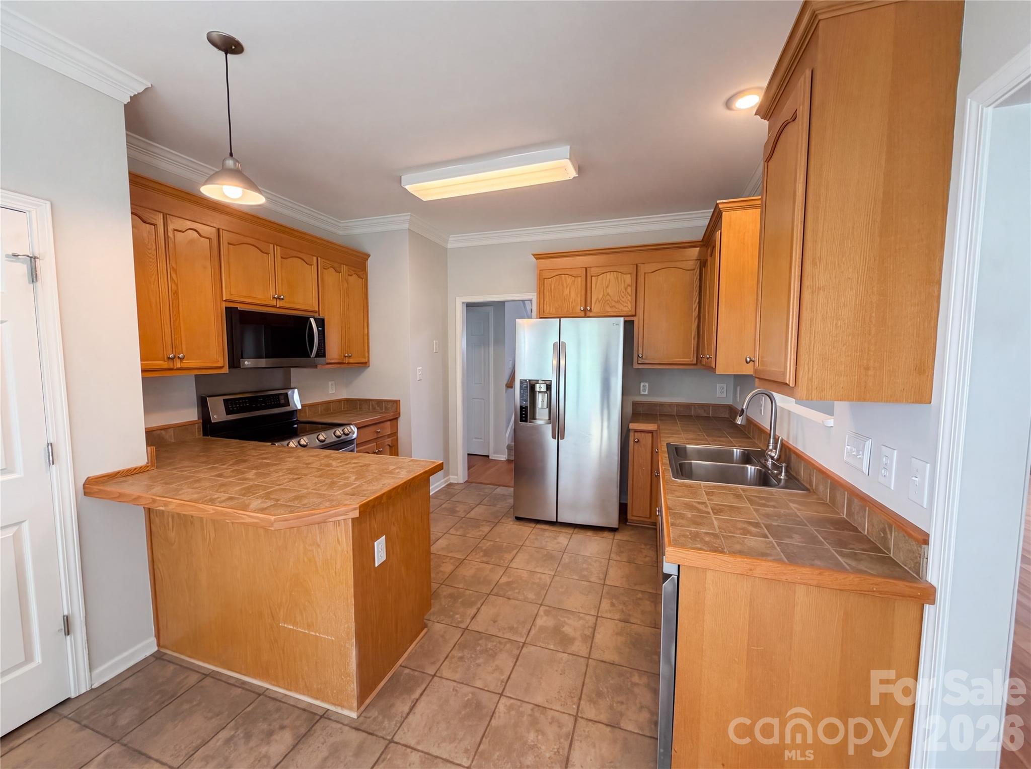 209 Silver Birch Lane Property Photo 6