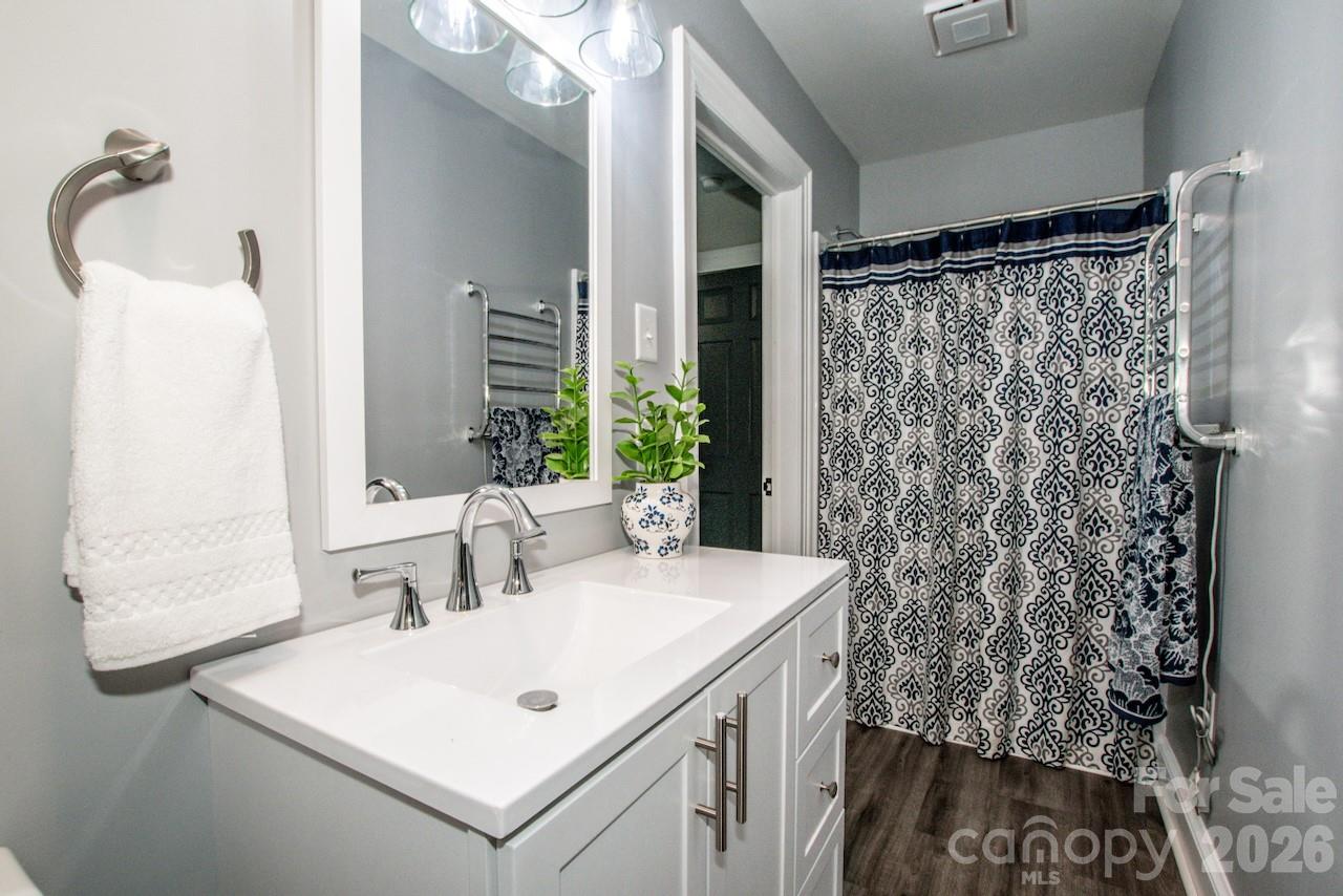 476 Summit Avenue Property Photo 16