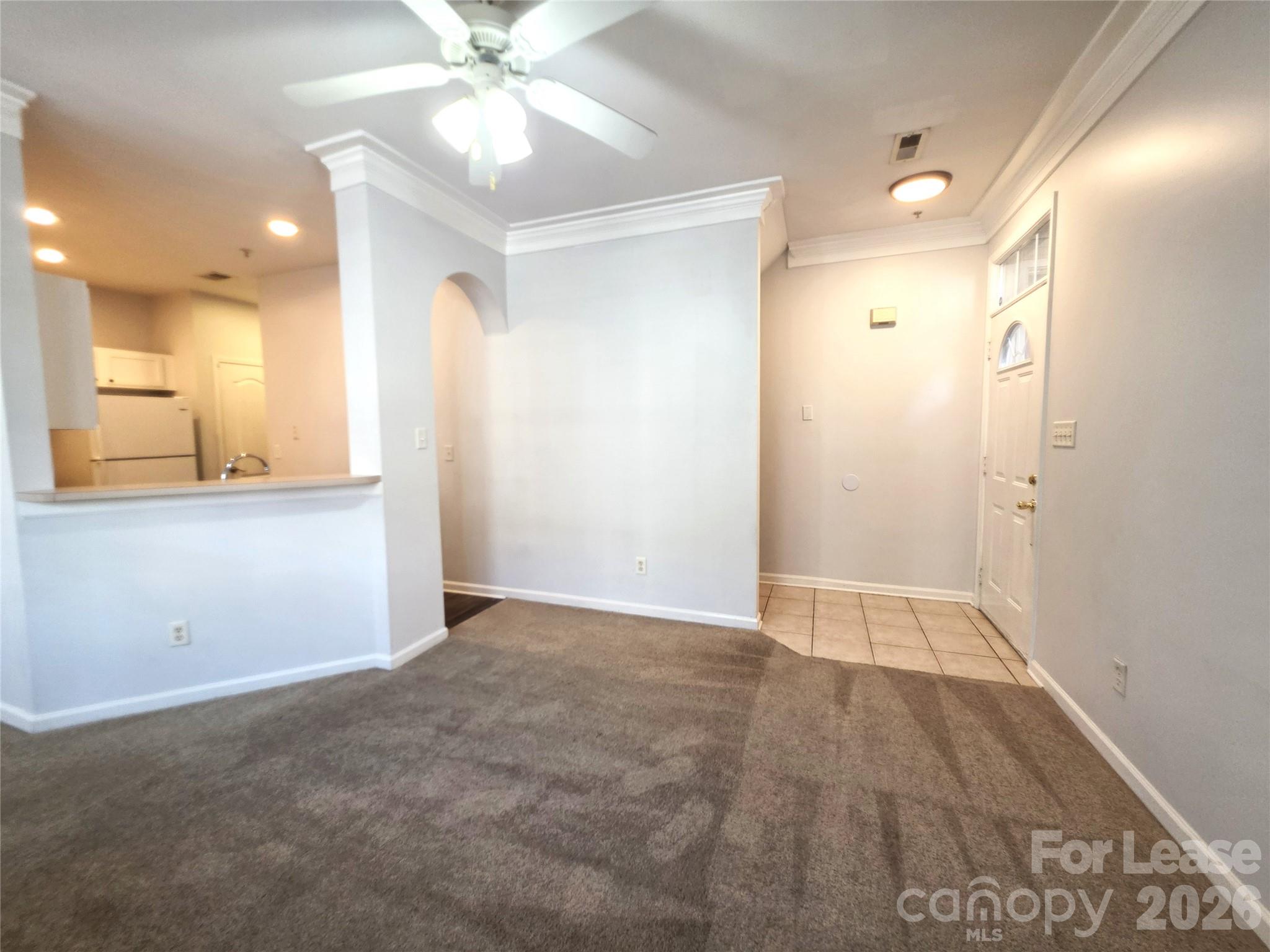 6427 Quarterbridge Lane Property Photo 3