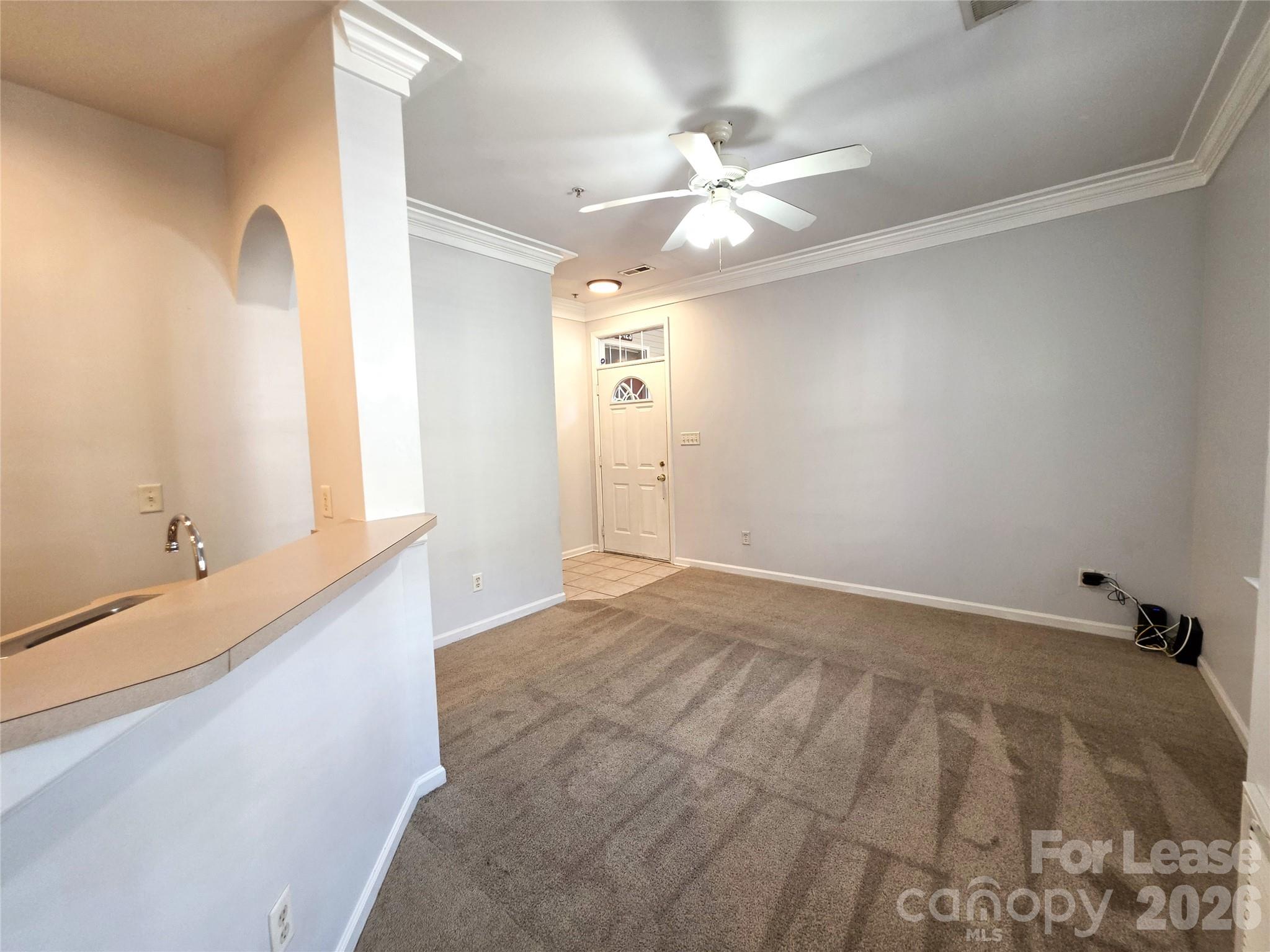 6427 Quarterbridge Lane Property Photo 5