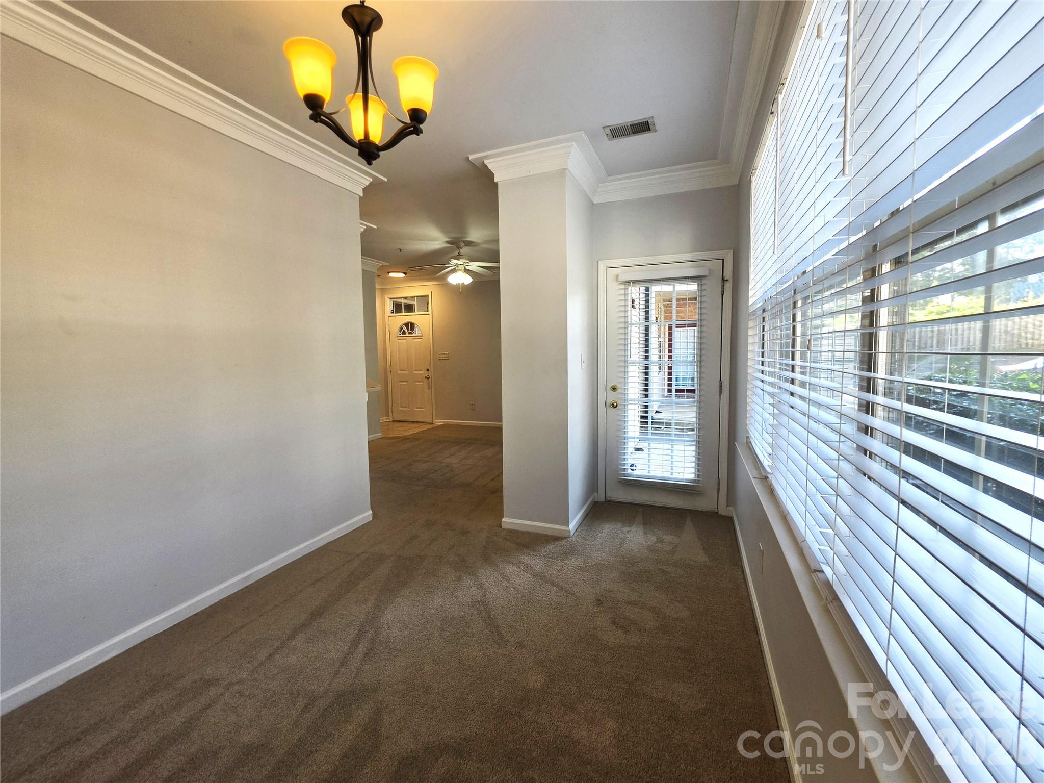 6427 Quarterbridge Lane Property Photo 9