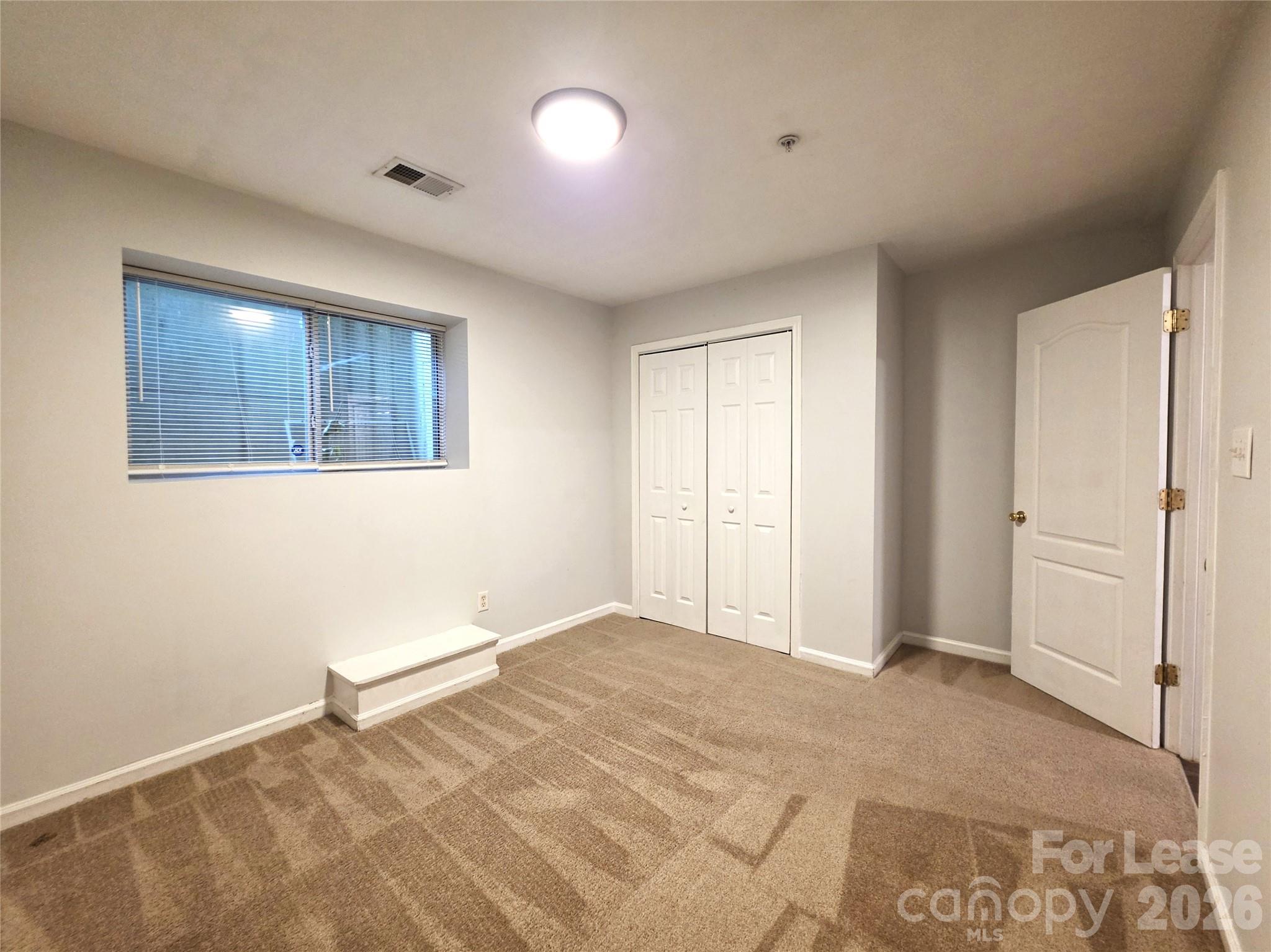 6427 Quarterbridge Lane Property Photo 16