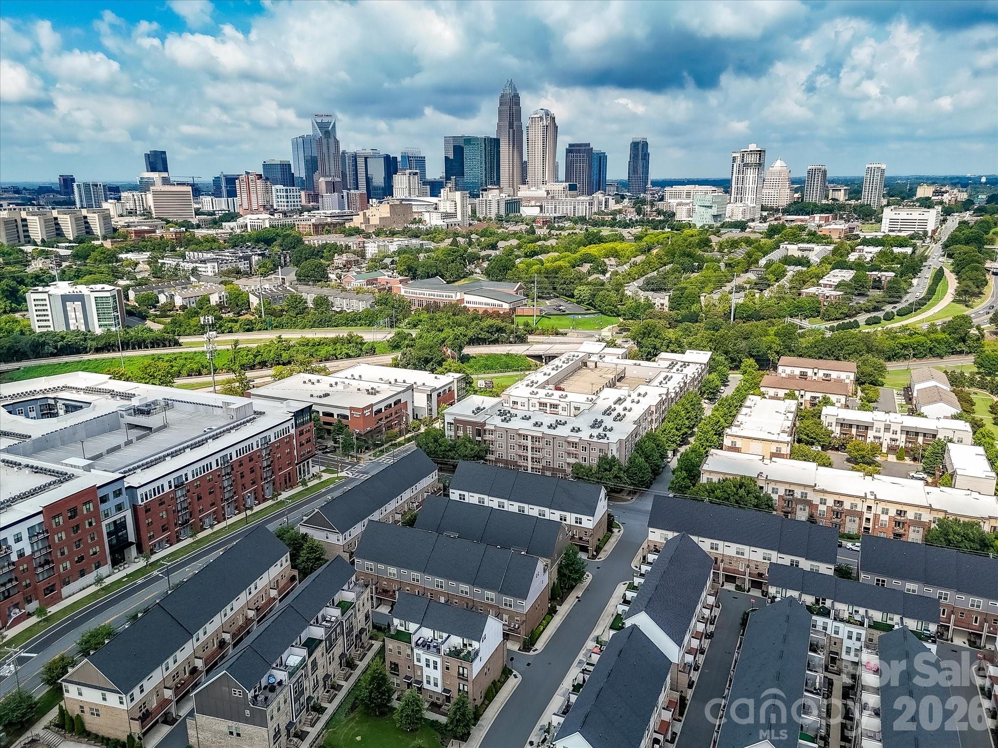 12018 Brooklyn Avenue Property Photo 2