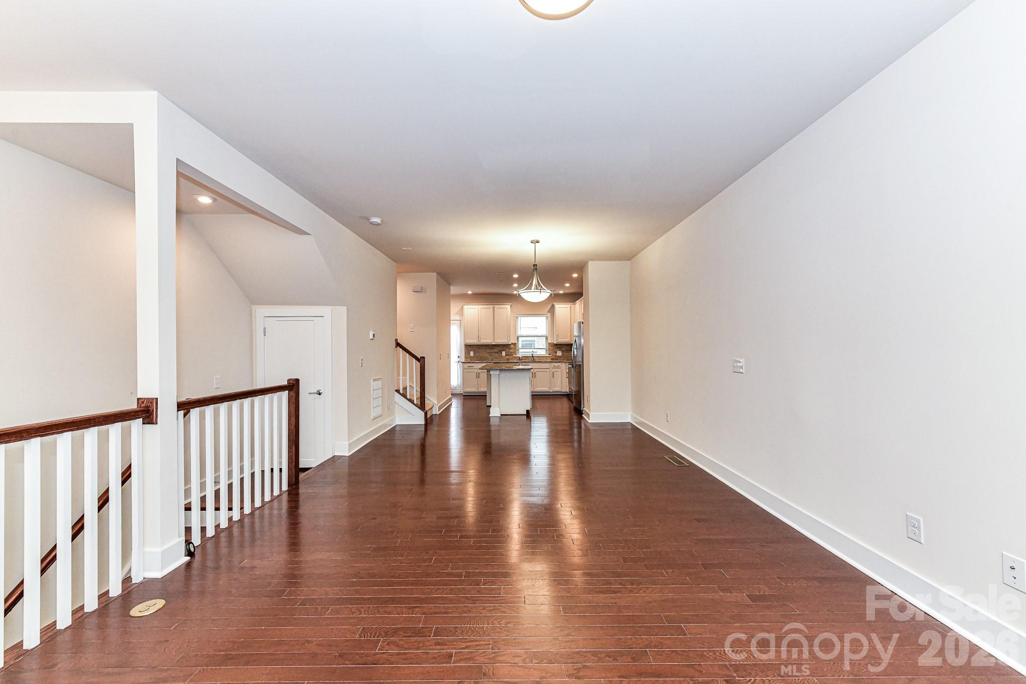 12018 Brooklyn Avenue Property Photo 6