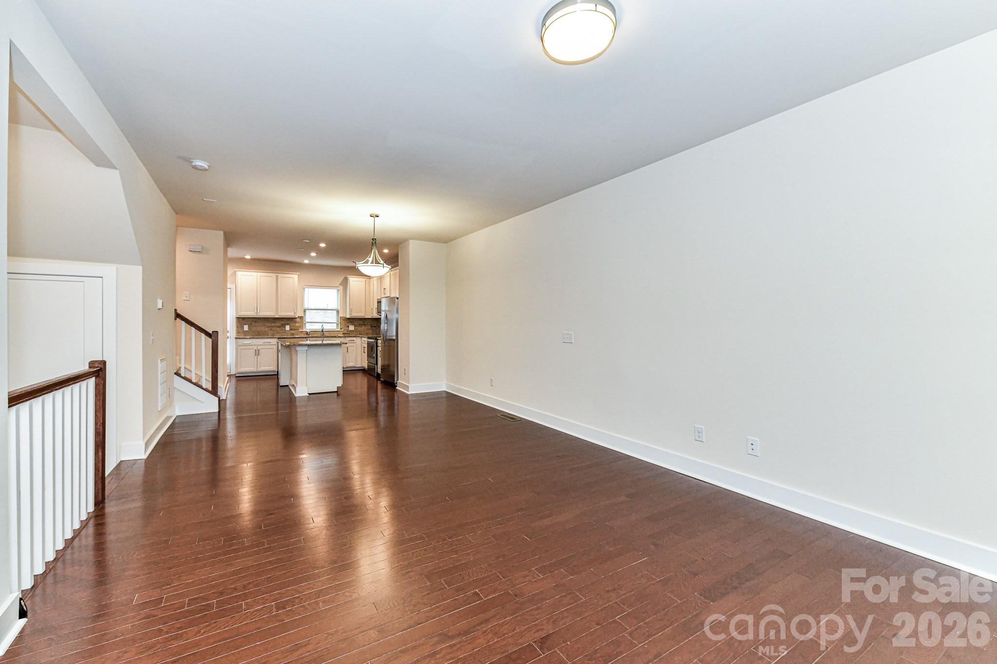 12018 Brooklyn Avenue Property Photo 7
