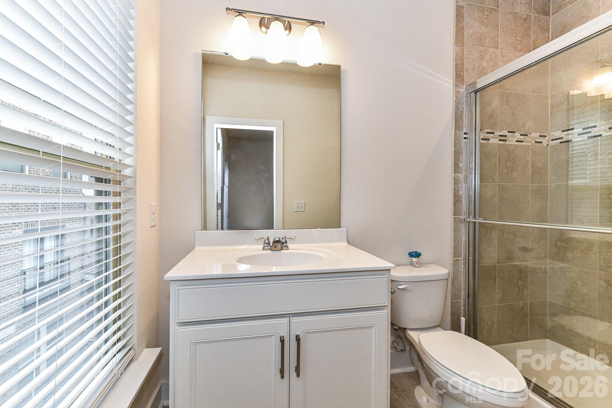 12018 Brooklyn Avenue Property Photo 26