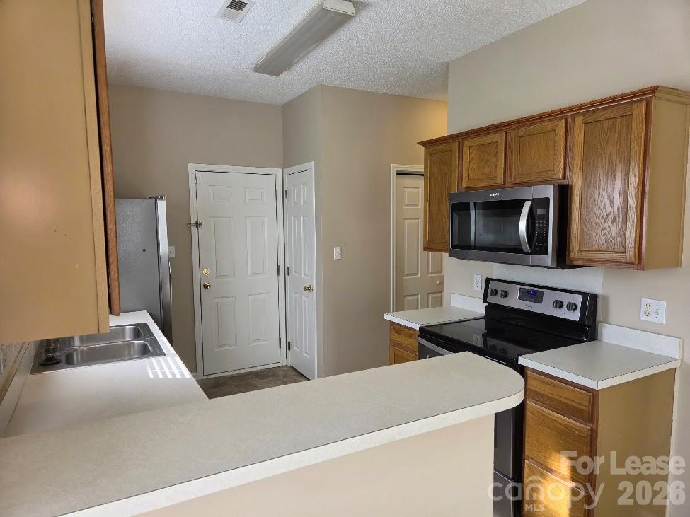 5325 Timbertop Lane Property Photo 5