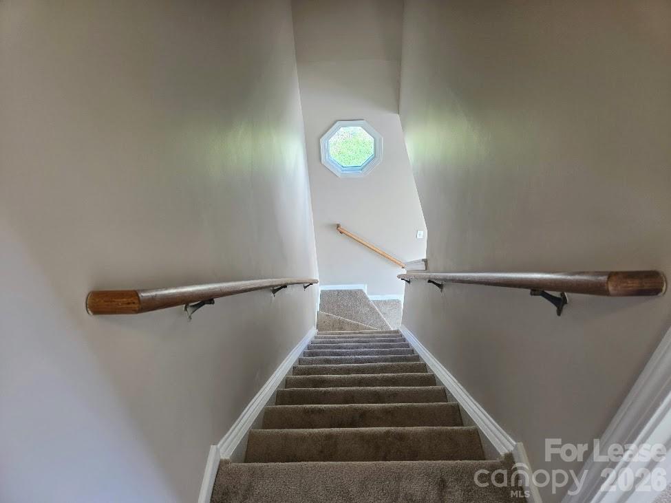 5325 Timbertop Lane Property Photo 12