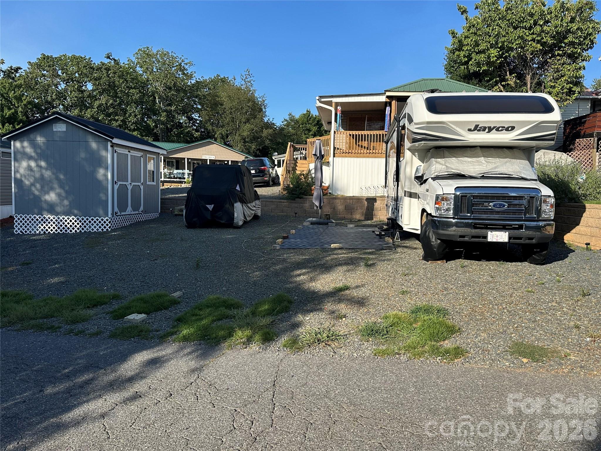 207 Badin View Road Property Photo 3
