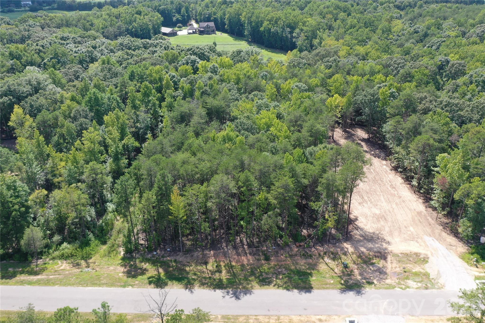 3191 Meadowcrest Drive Property Photo 1