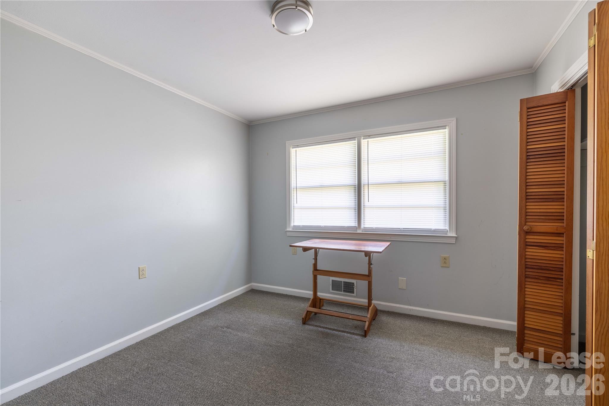 34 Willow Street Property Photo 15
